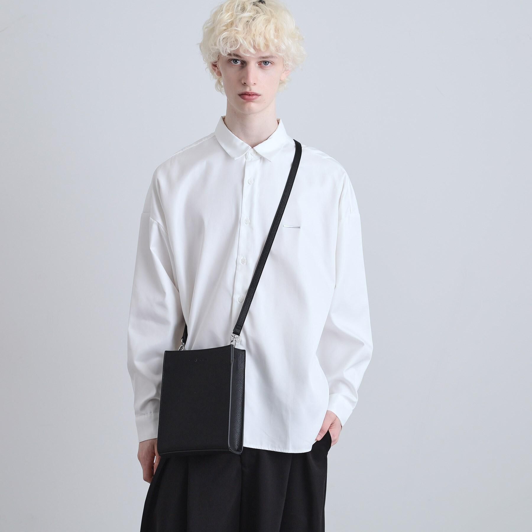 tk.TAKEO KIKUCHI「スクエアボックスショルダーバッグ（ユニセックスアイテム）」|ショルダー・メッセンジャー|ブラック(119)