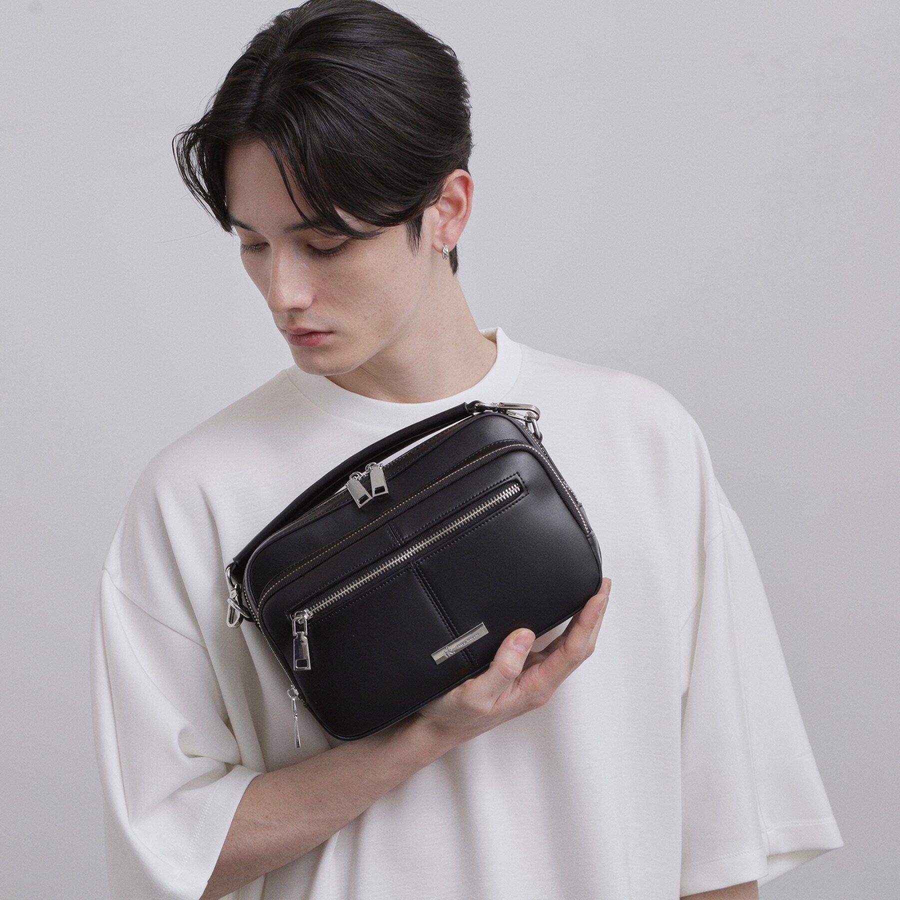 tk.TAKEO KIKUCHI「ポケットショルダーバッグ」|ショルダー・メッセンジャー|