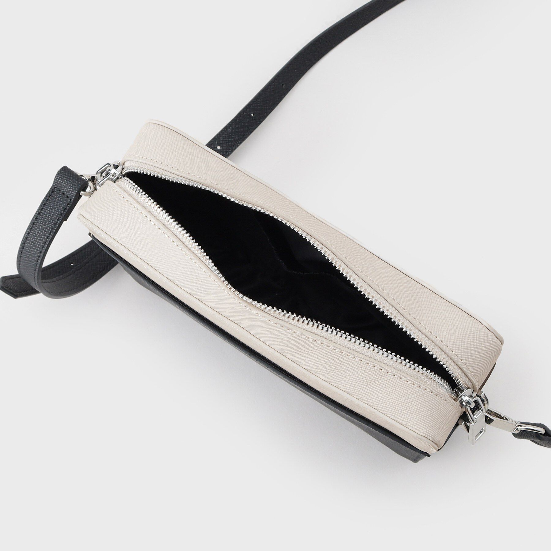 tk.TAKEO KIKUCHI「バイカラーワイドショルダーバッグ」|ショルダー・メッセンジャー|