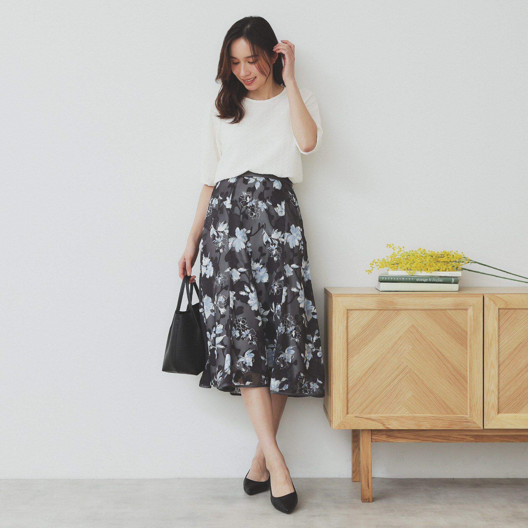 index「シボジャカードタックギャザートップス【洗濯機洗い可】」|Tシャツ・カットソー|