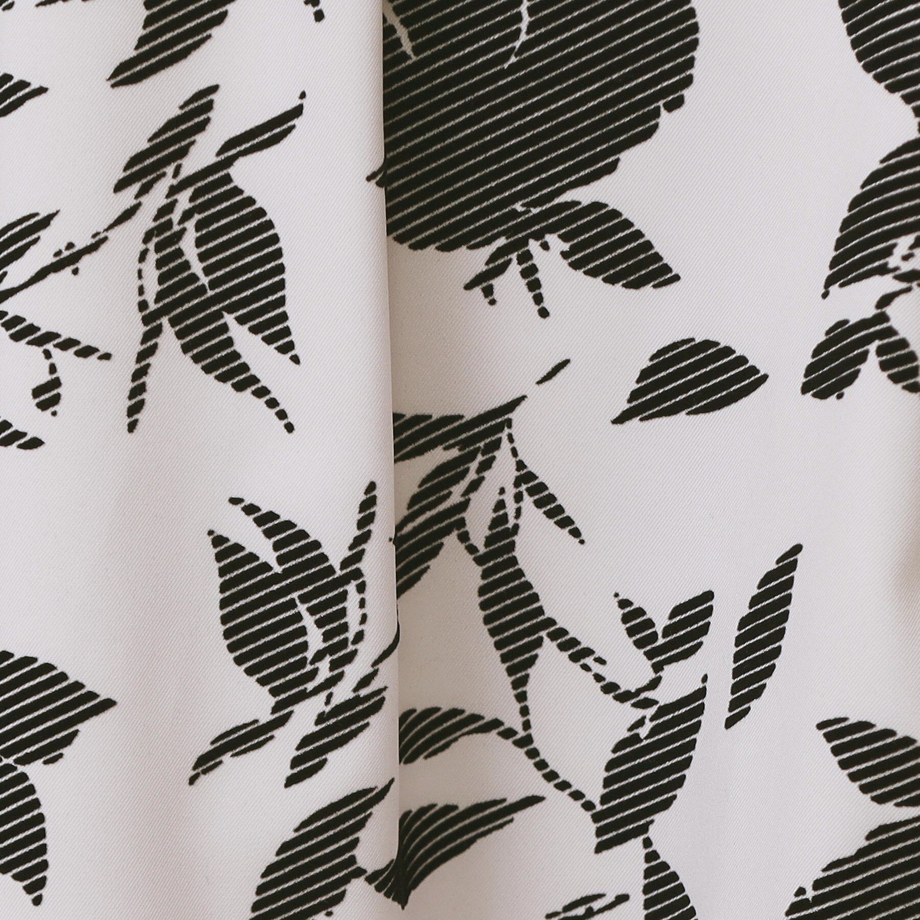 index「フラワータックフレアスカート【洗濯機OK/イージーアイロン/防シワ】」|スカート|