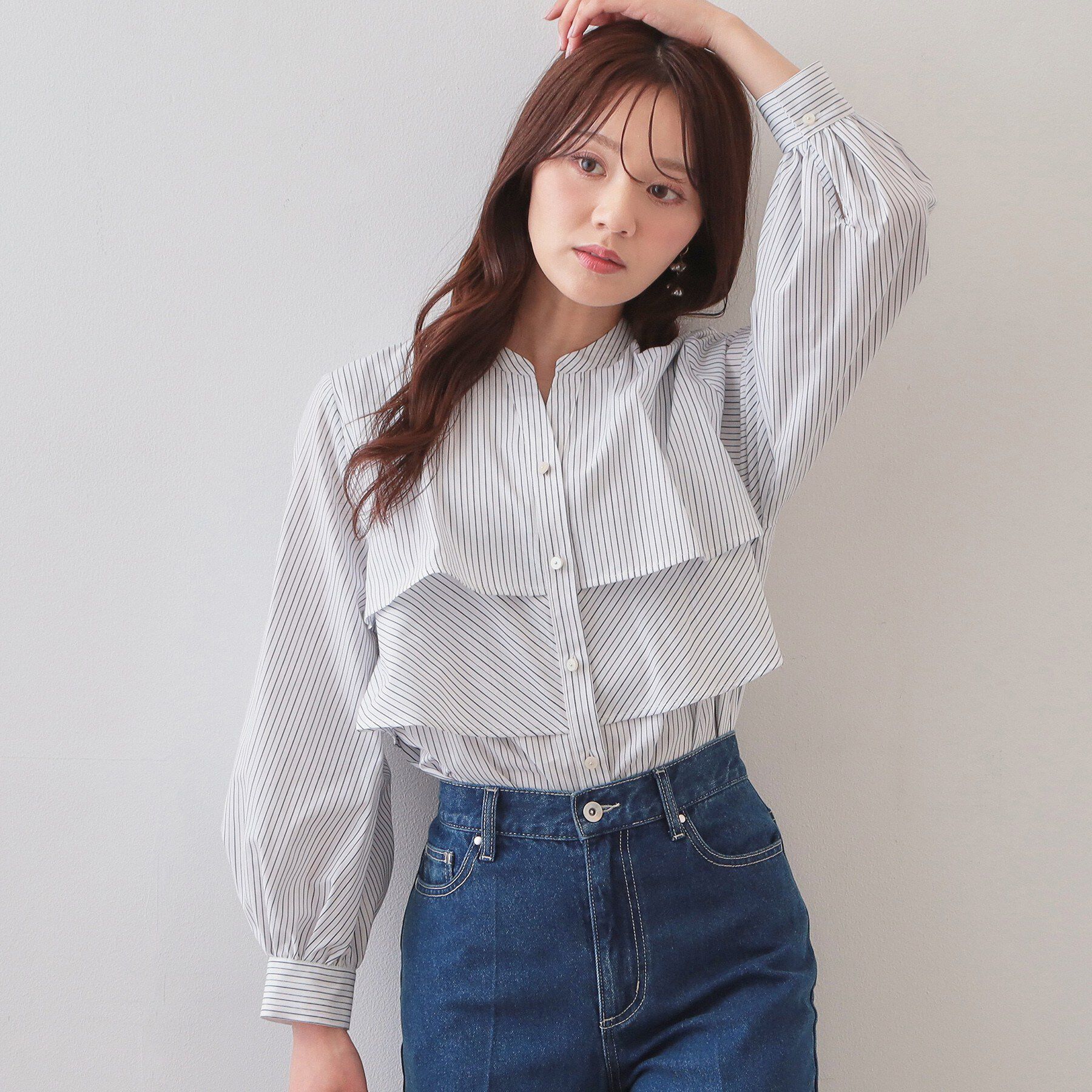 index「フリルキーネックシャツ【洗濯機OK/イージーアイロン/防シワ】《XS～LL/7col》」|シャツ・ブラウス|オフホワイト(803