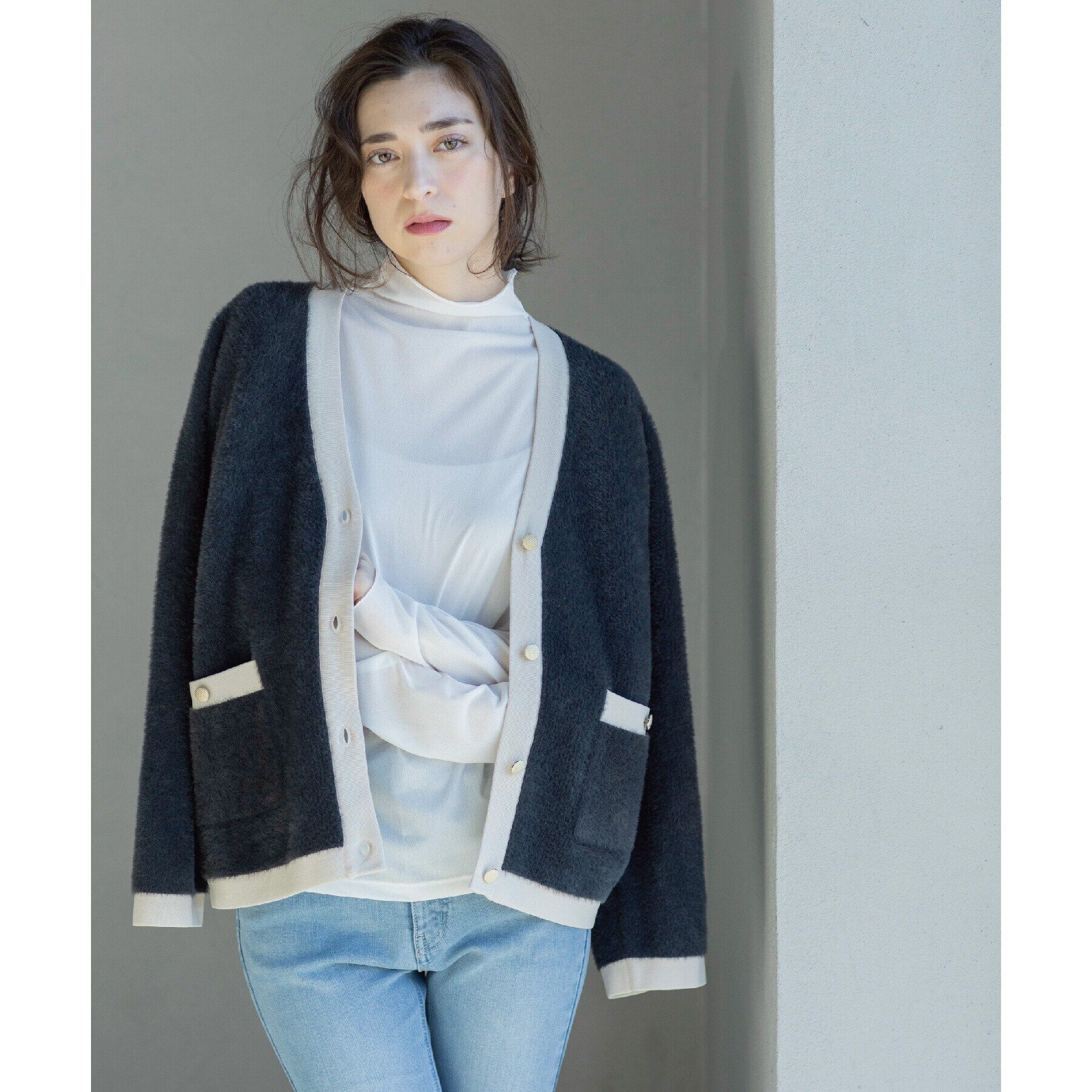 OPAQUE.CLIP「フェザーヤーン配色Vネックカーディガン【洗濯機洗い可】」|カーディガン|