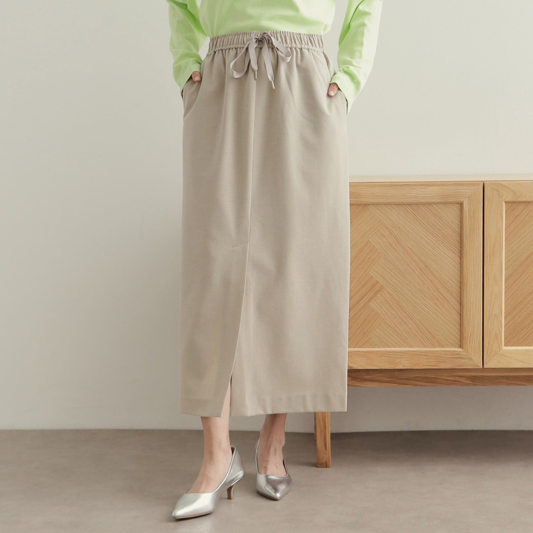 OPAQUE.CLIP「ストレッチイージーナロースカート【洗濯機洗い可】」|スカート|ベージュ(052)