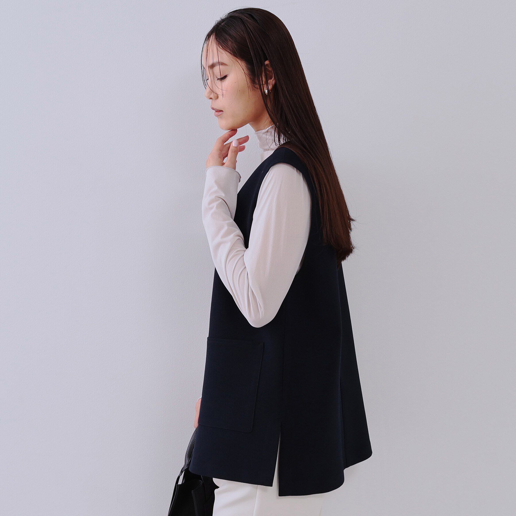 OPAQUE.CLIP「Vネックプルオーバーベスト【洗濯機洗い可】」|ベスト・ジレ|