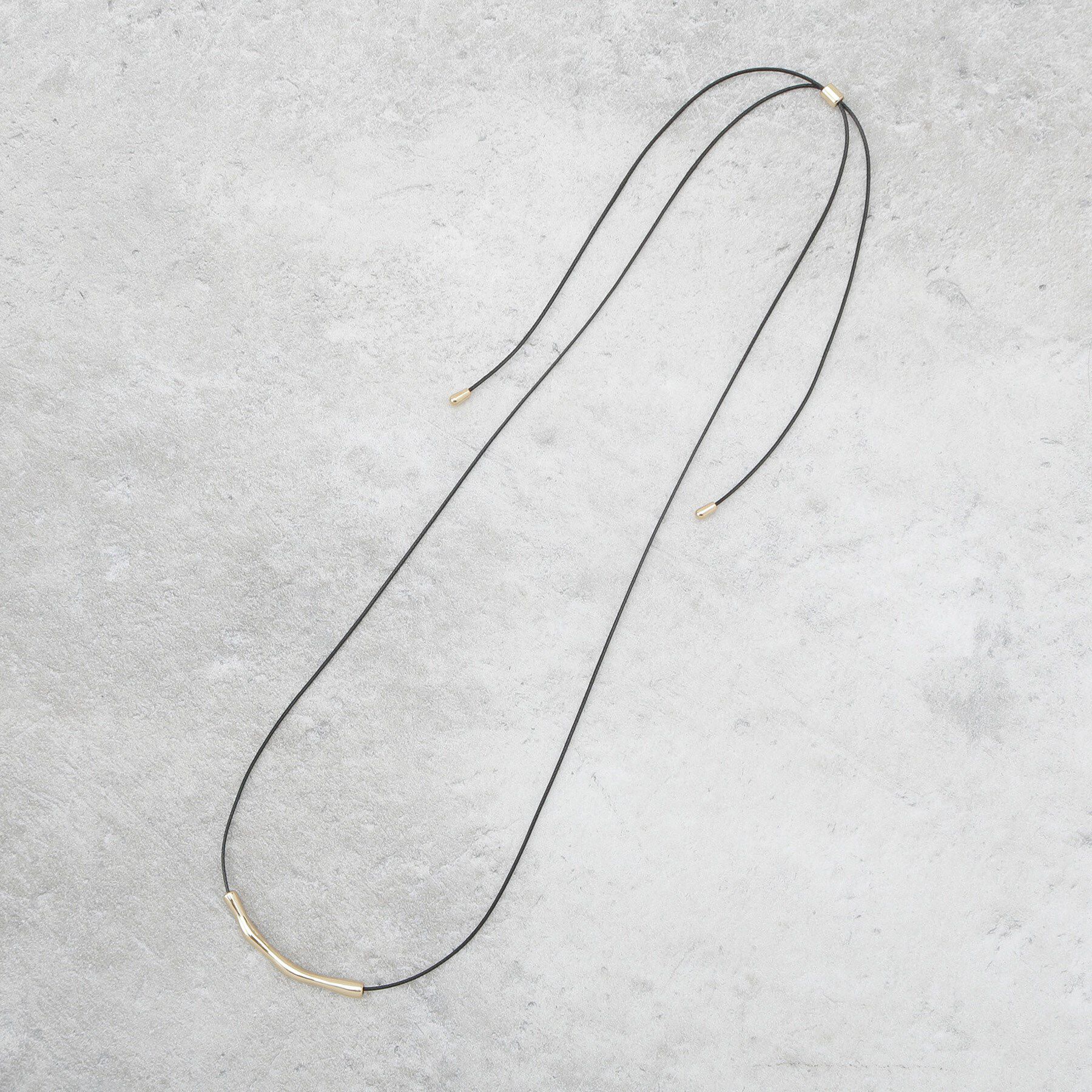 OPAQUE.CLIP「メタルバー&times;コードネックレス」|ネックレス|