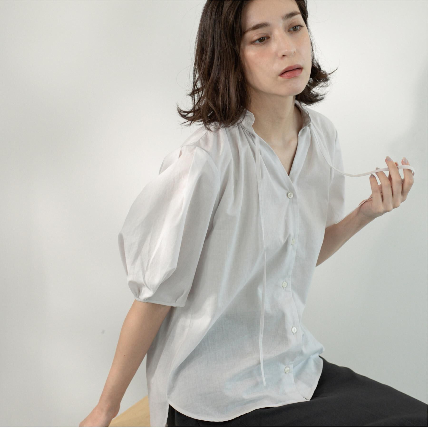 OPAQUE.CLIP「シアーフリルネックブラウス【洗濯機洗い可】」|シャツ・ブラウス|