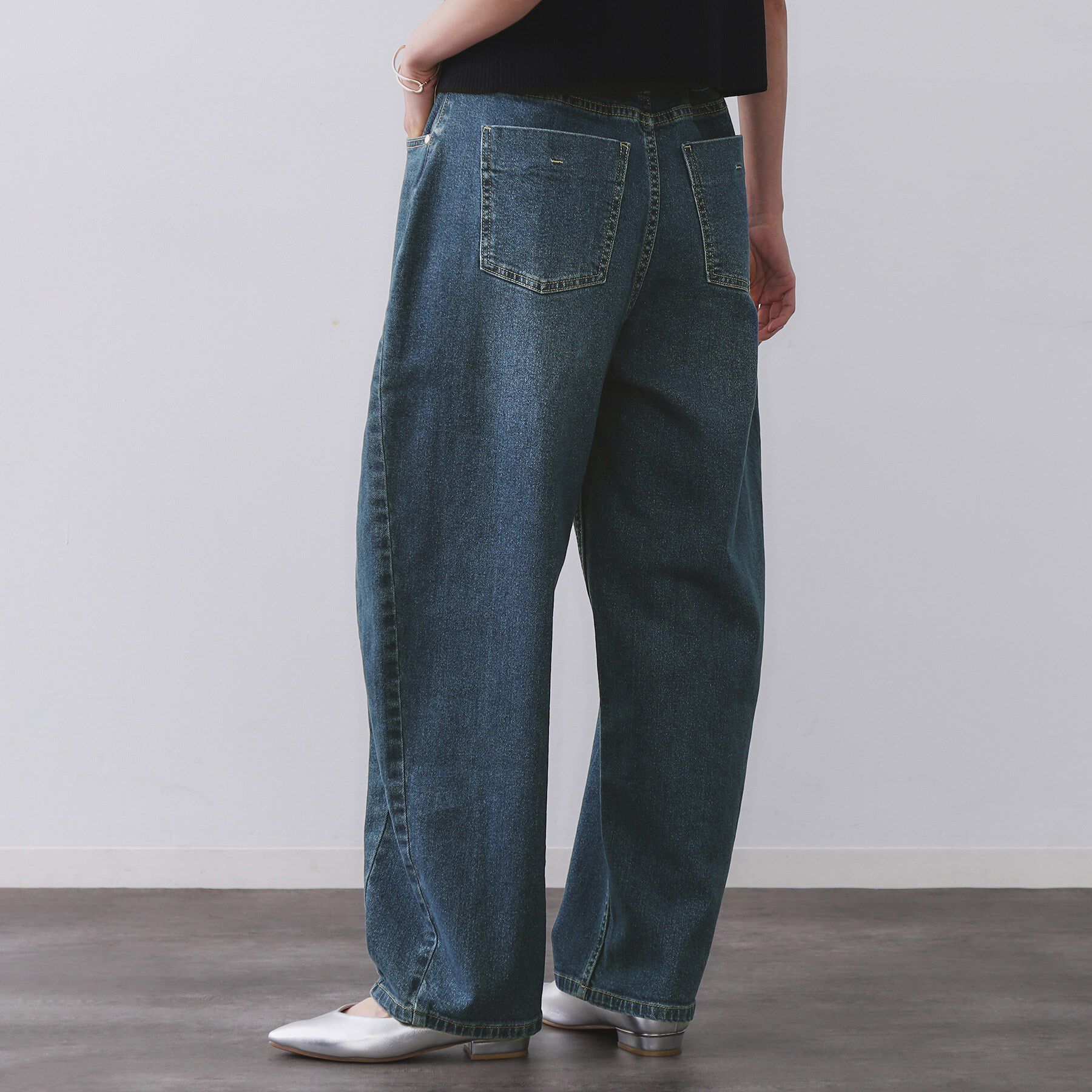 OPAQUE.CLIP「ストレッチバレルレッグデニム【洗濯機洗い可】」|デニム|