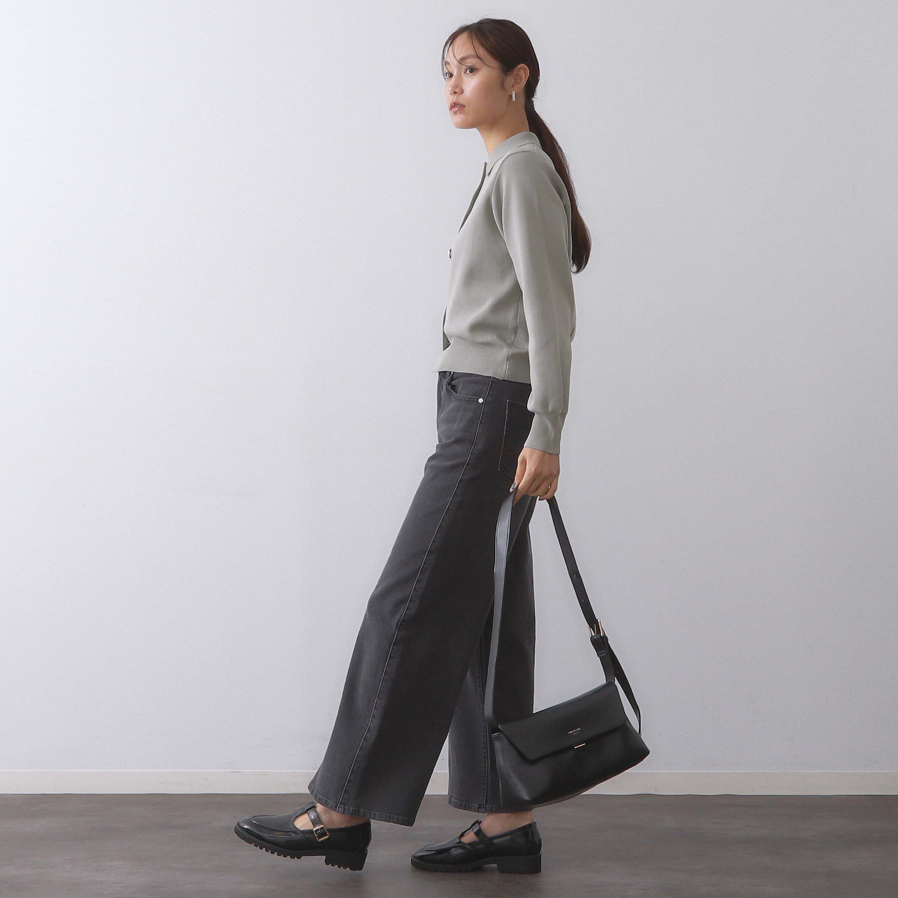 OPAQUE.CLIP「衿付き変形ボタンニットカーディガン【洗濯機OK/抗ピル】」|カーディガン|