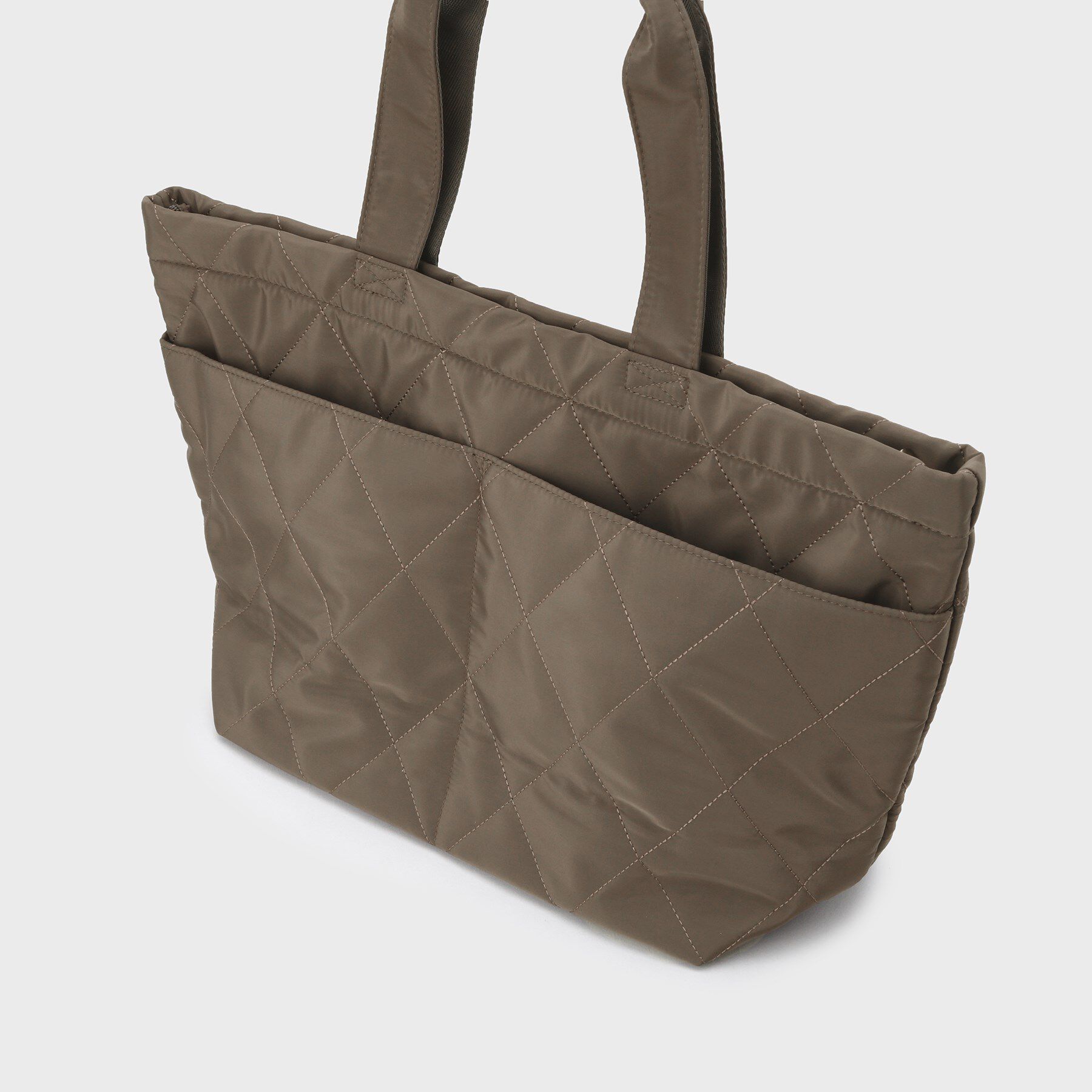 OPAQUE.CLIP「【A4サイズ対応】ダイヤキルティングスクエアビッグトートバッグ」|トートバッグ|