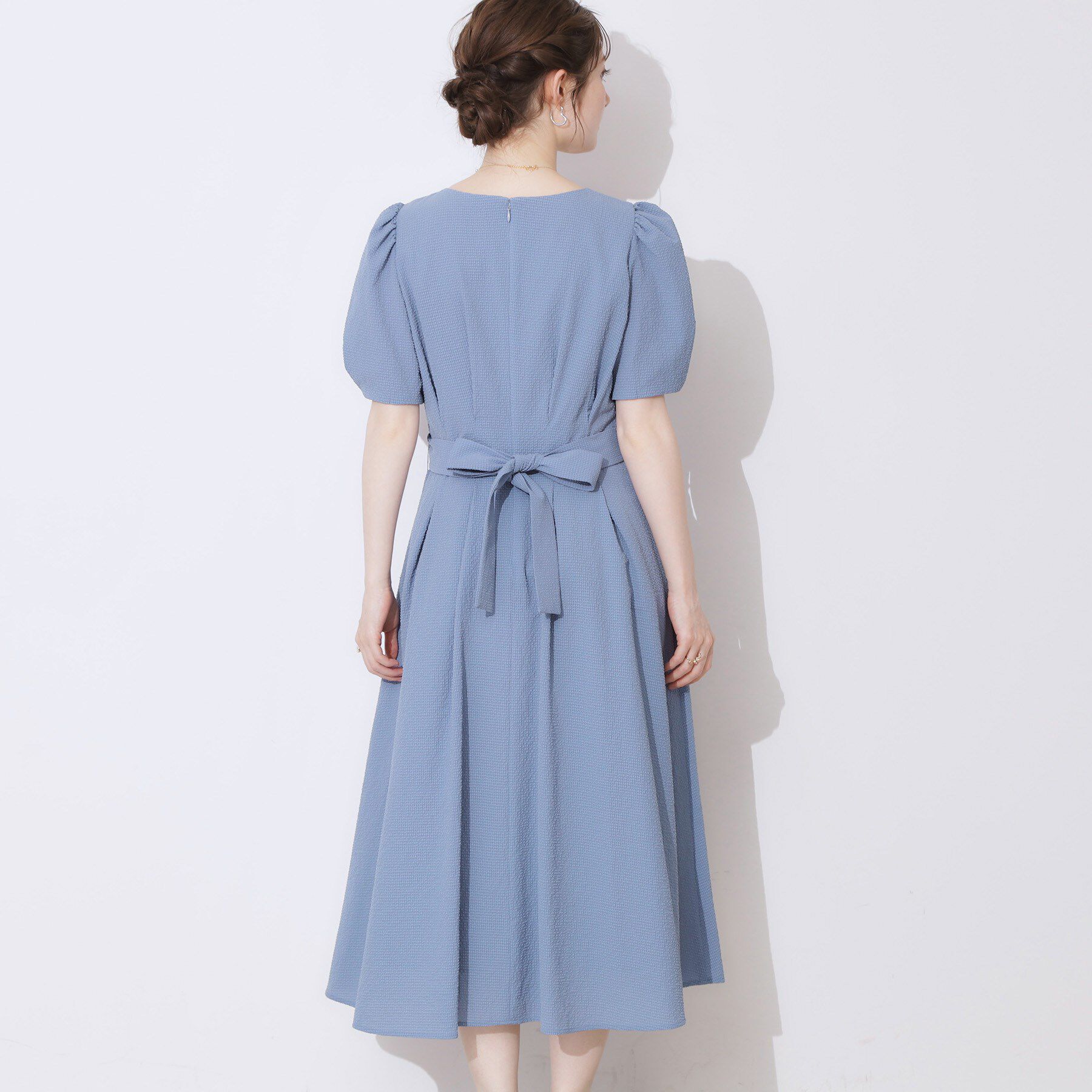 Couture broach「【細見え・キレイめ】サッカータックワンピース」|ワンピース|