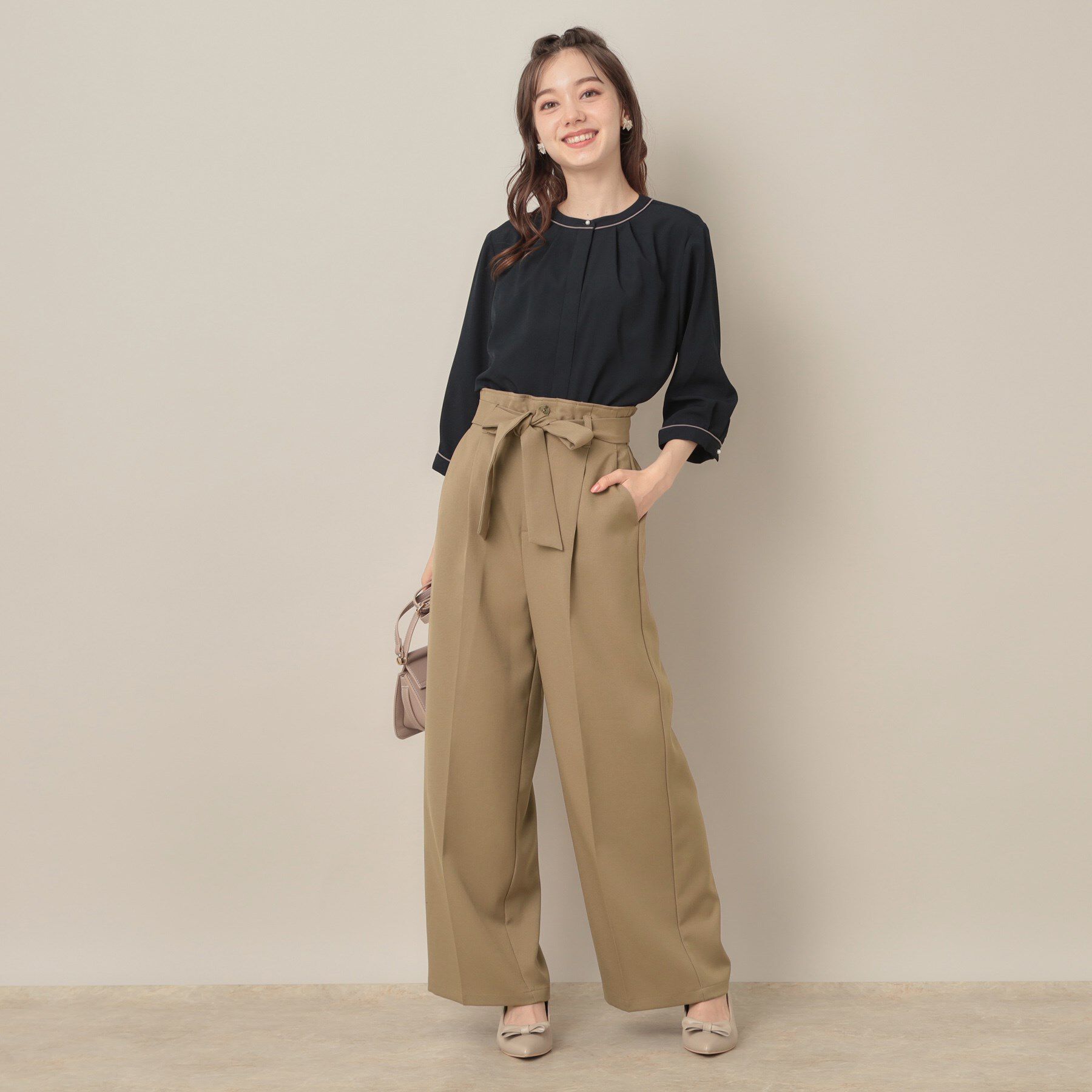 Couture broach「【帯電防止・通勤】ウエストリボン サスペンダー付きワイドパンツ」|その他|