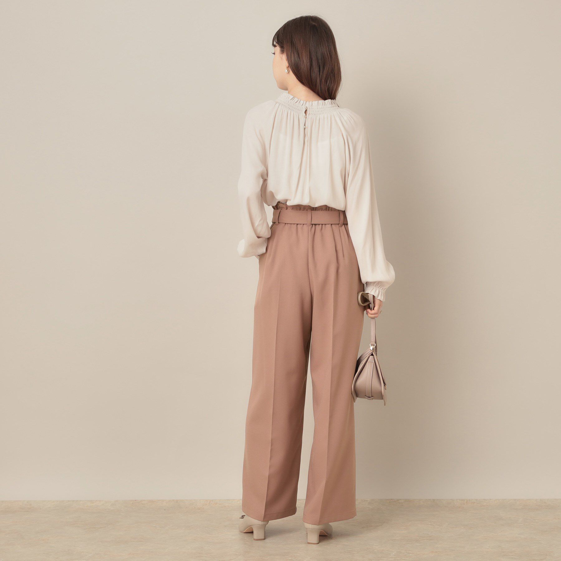 Couture broach「【帯電防止・通勤】ウエストリボン サスペンダー付きワイドパンツ」|その他|