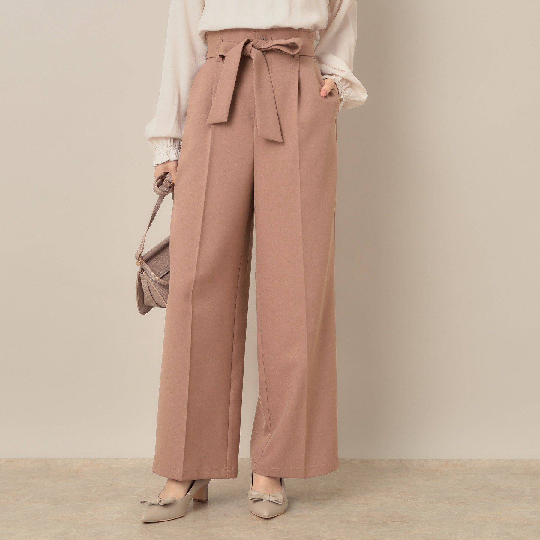 Couture broach「【帯電防止・通勤】ウエストリボン サスペンダー付きワイドパンツ」|その他|