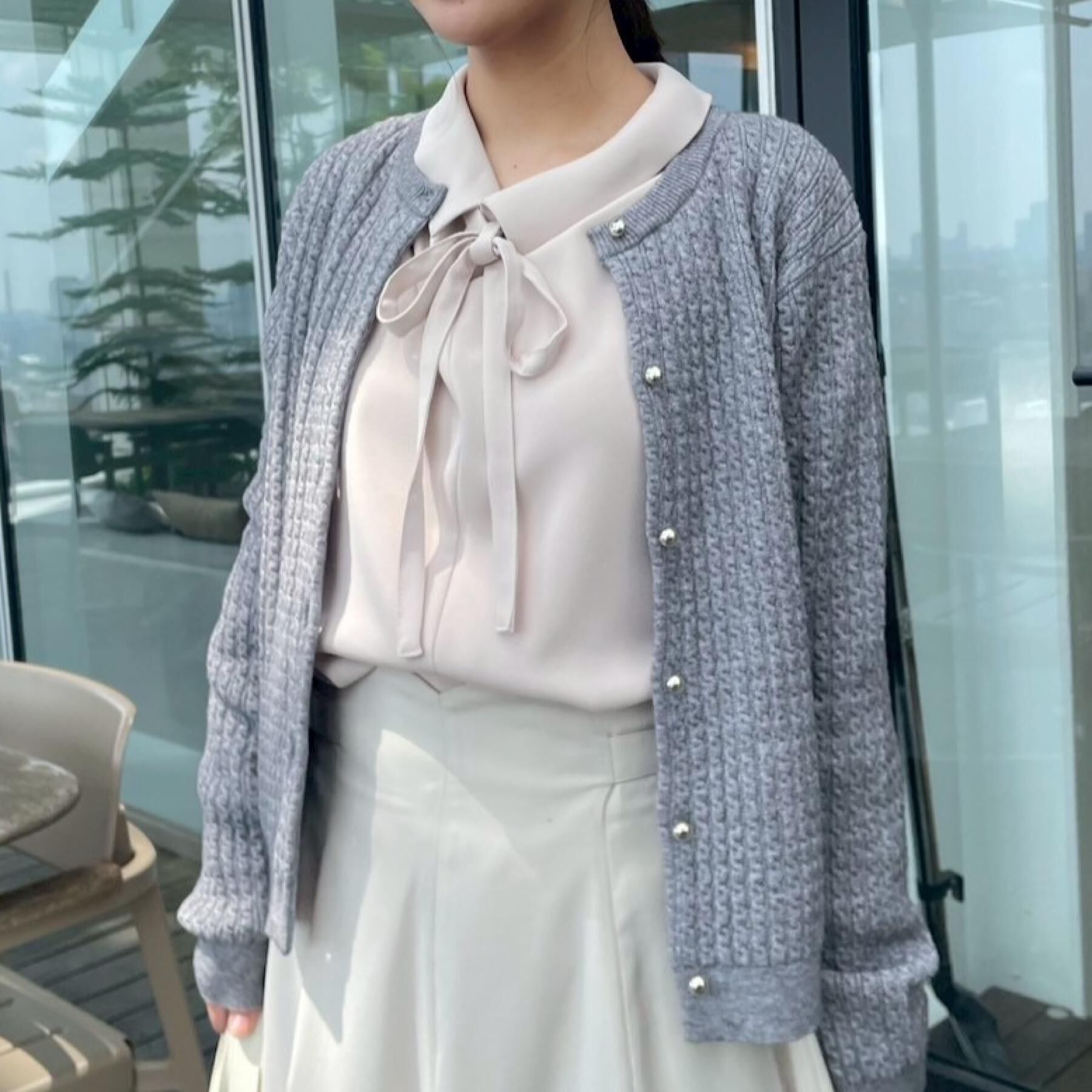 Couture broach「【大人可愛い・通勤】ロールカラーバックリボンブラウス」|シャツ・ブラウス|