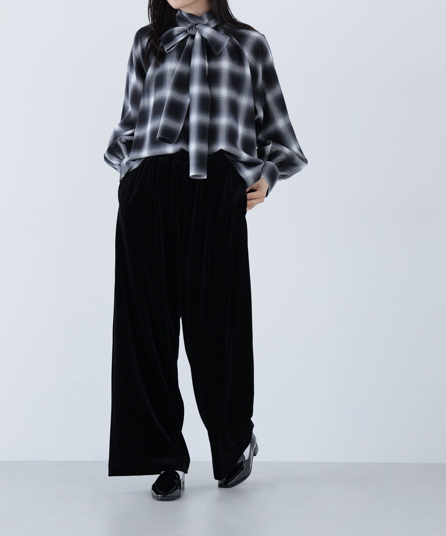  「ベロアイージーパンツ」|その他|