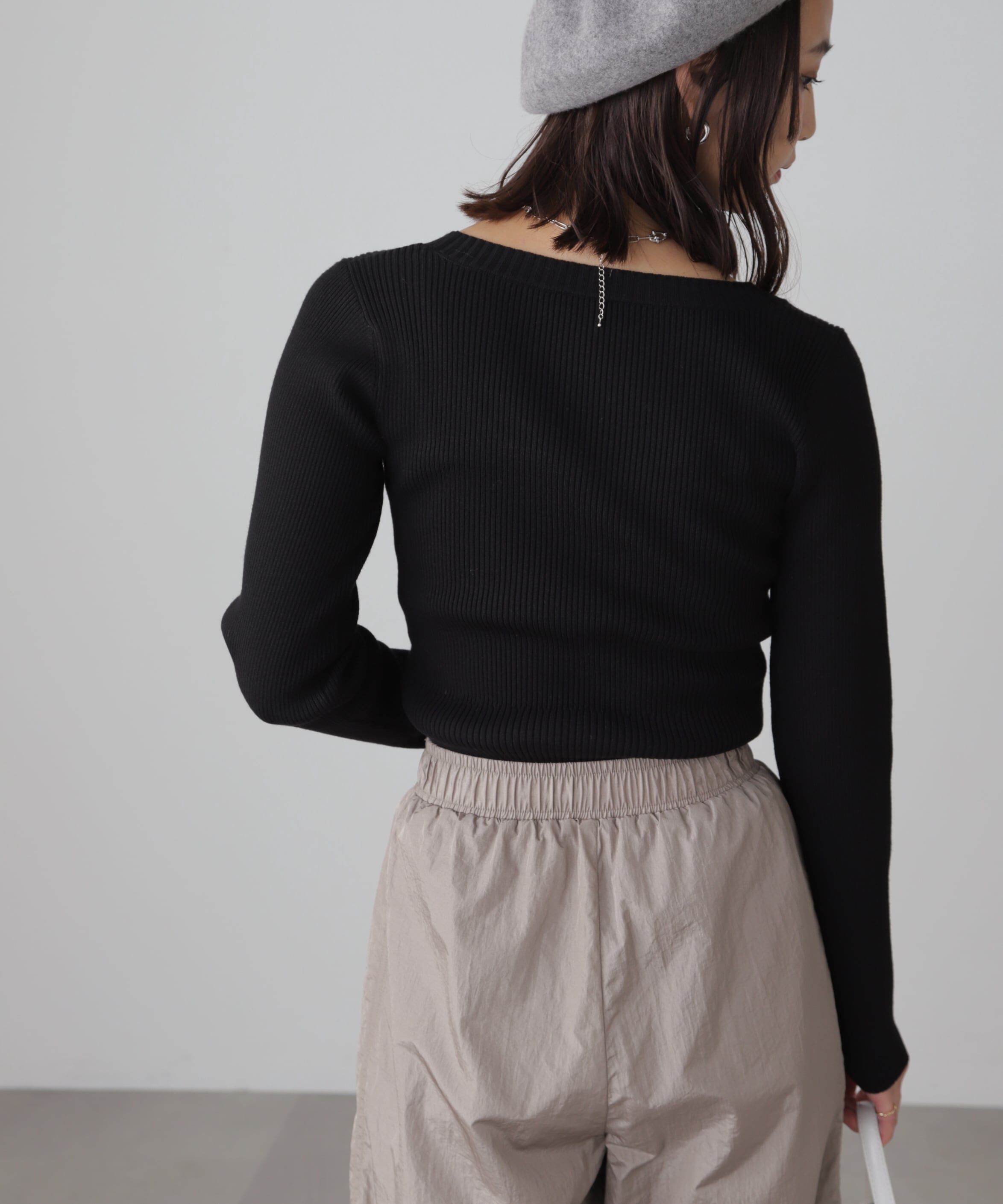  「〈洗える〉マシンウォッシャブルUネックニット」|ニット・セーター|