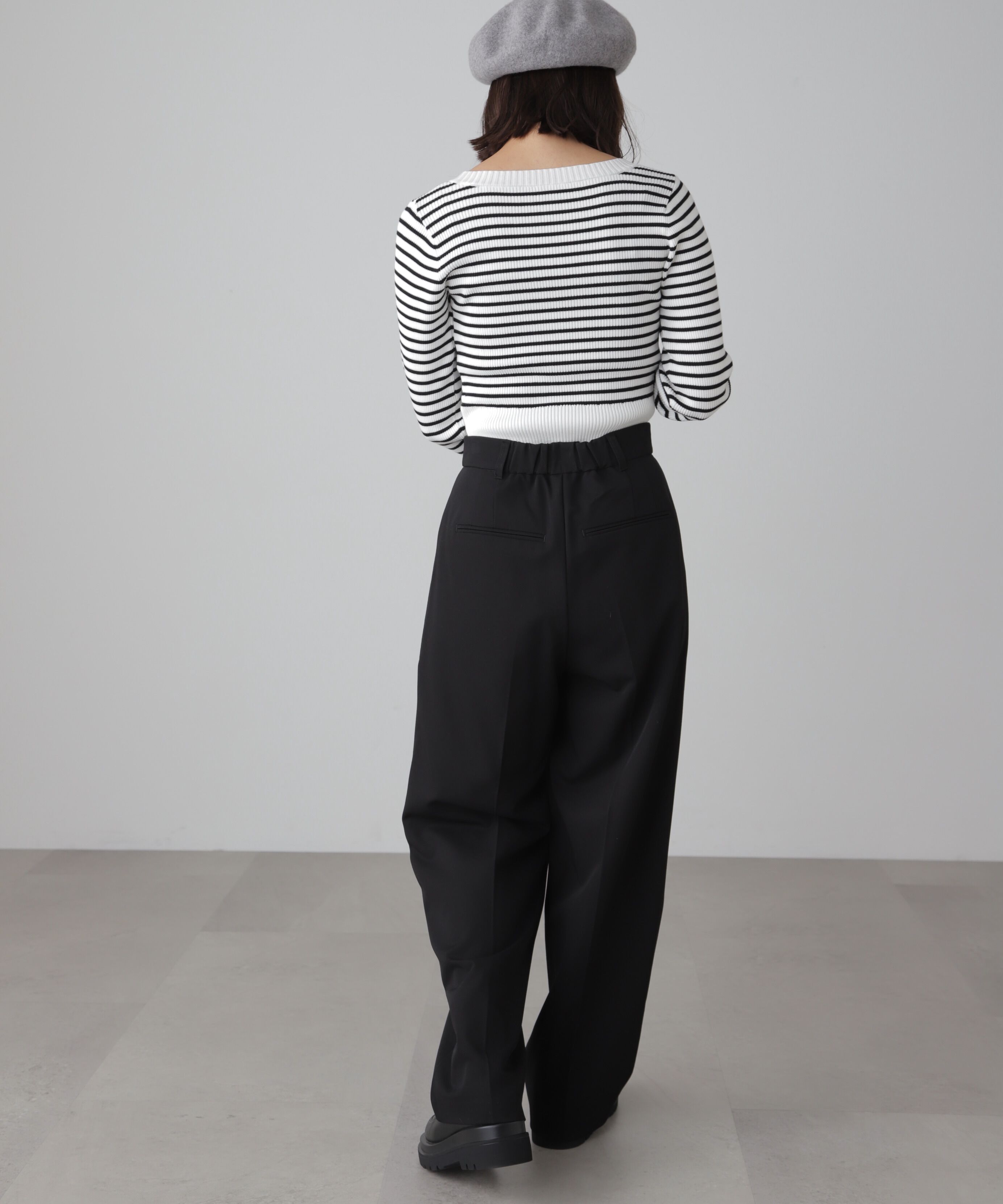  「〈洗える〉マシンウォッシャブルUネックニット」|ニット・セーター|