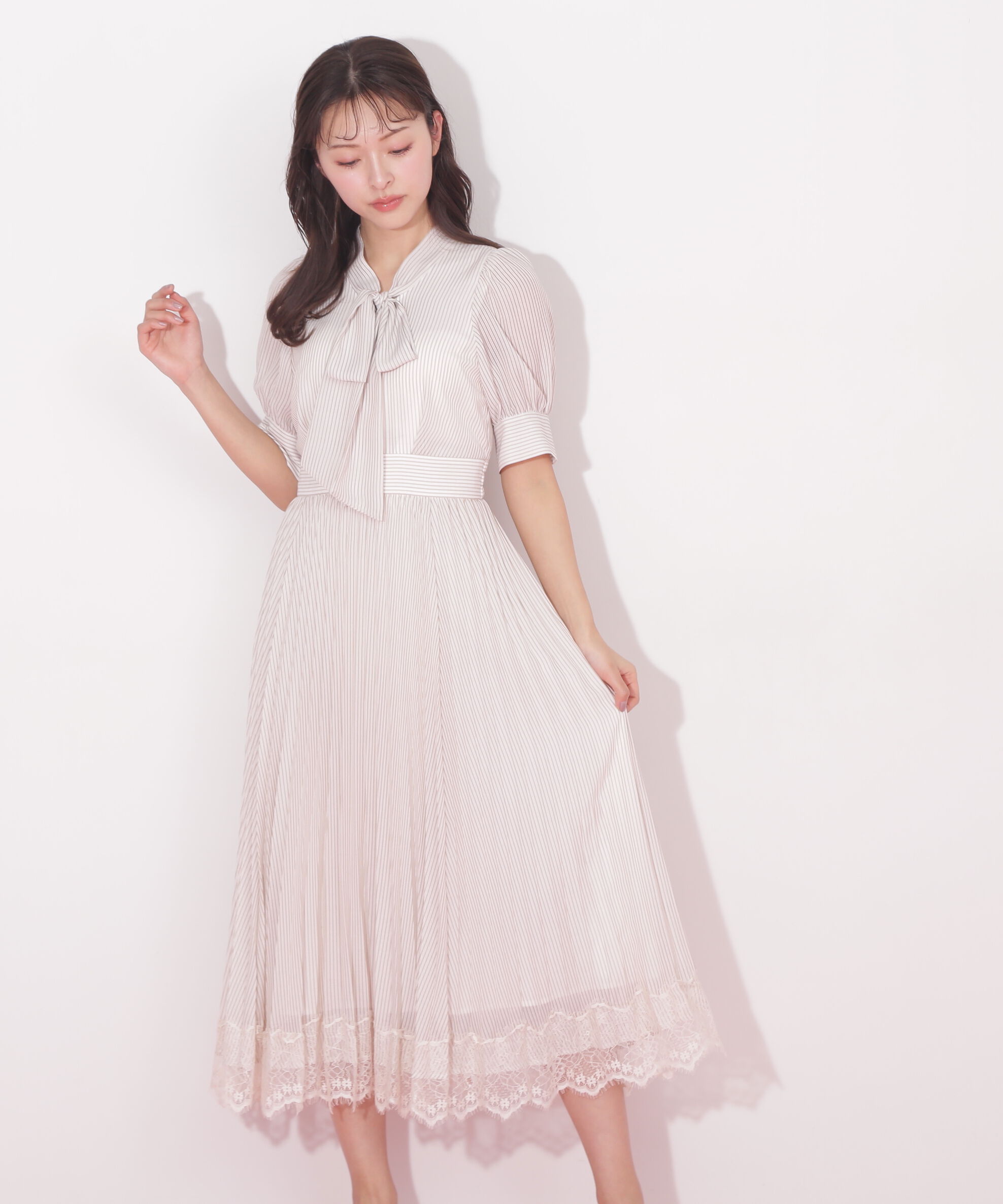  「ヘムレースボウタイワンピース」|ワンピース|