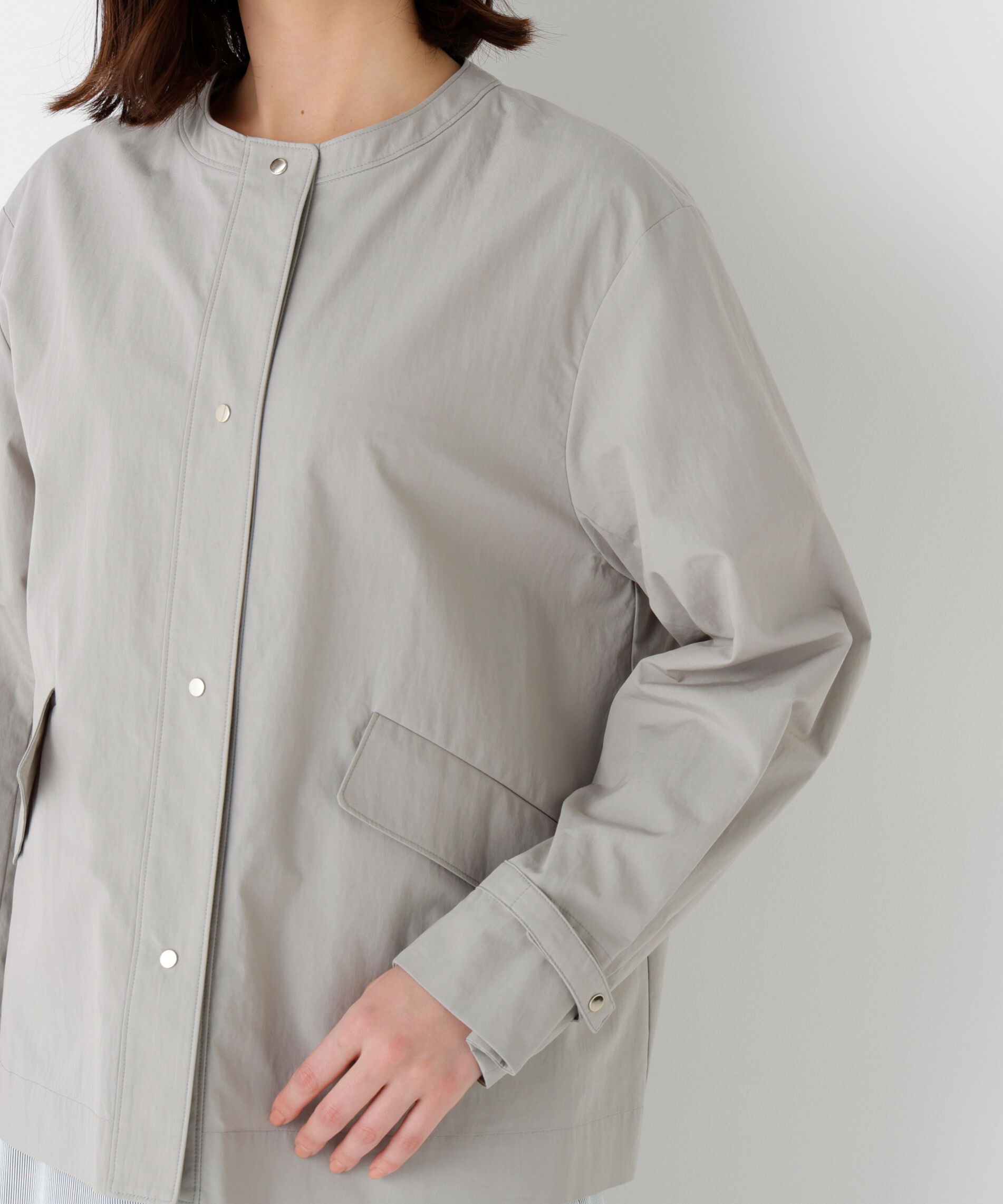  「◆《ウォッシャブル》綿ナイロンダンプノーカラージャケット」|ブルゾン・スタジャン|