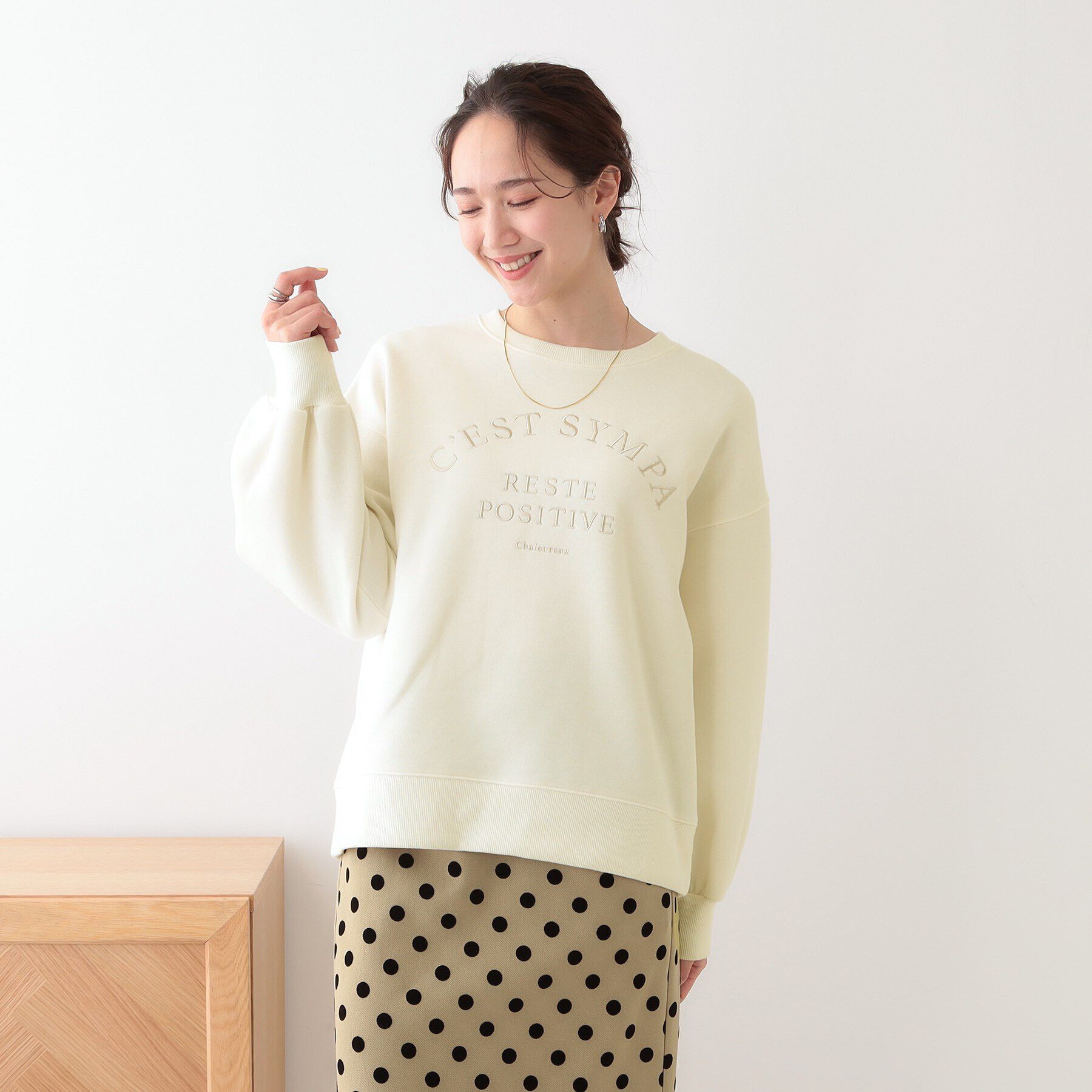 SHOO･LA･RUE「【S-LL】ロゴ刺繍で大人っぽく 裏起毛トップス」|Tシャツ・カットソー|