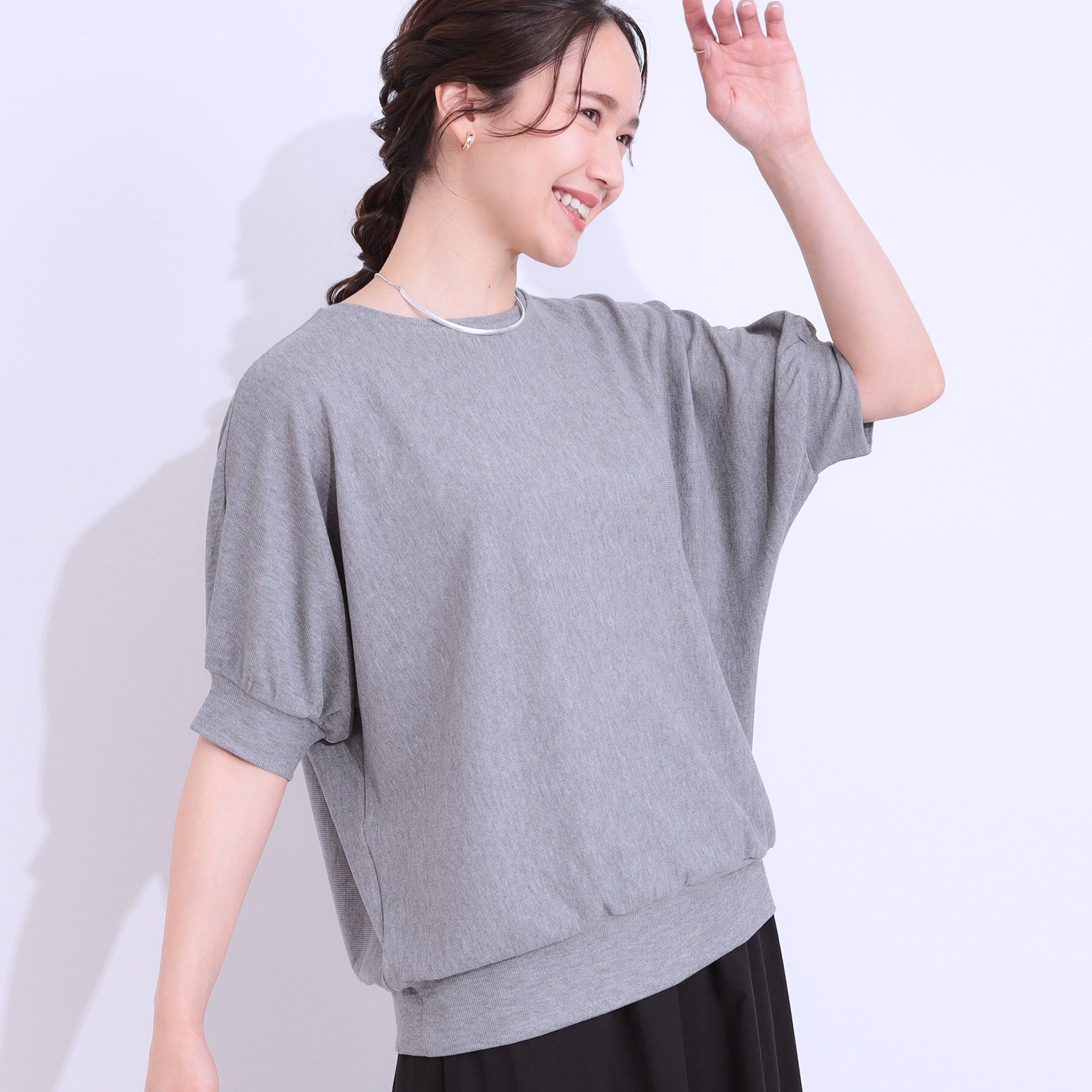 SHOO･LA･RUE「【ひんやり/UV】ほんのりラメで大人上品 お袖リブ ドルマントップス」|Tシャツ・カットソー|グレー(012)