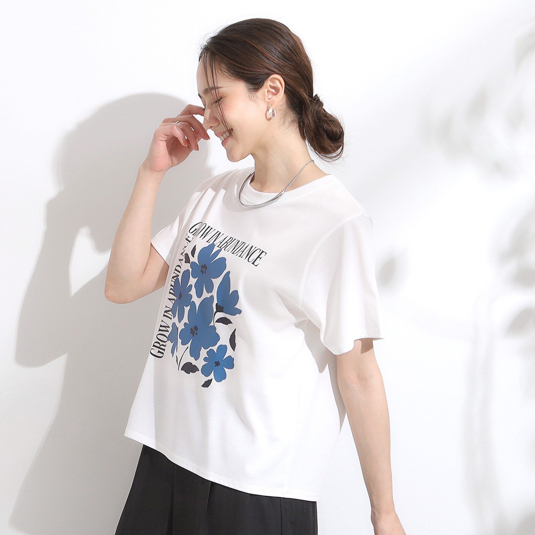 SHOO･LA･RUE「【S-LL/ひんやり/汗ジミ軽減/UVカット】グラフィックアソートTシャツ」|Tシャツ・カットソー|