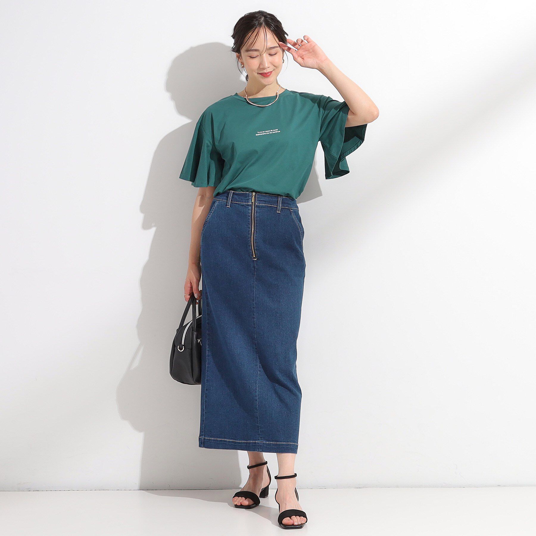 SHOO･LA･RUE「【S-LL/ひんやり/二の腕カバー】華やかさをプラスする お袖フリルTシャツ」|Tシャツ・カットソー|