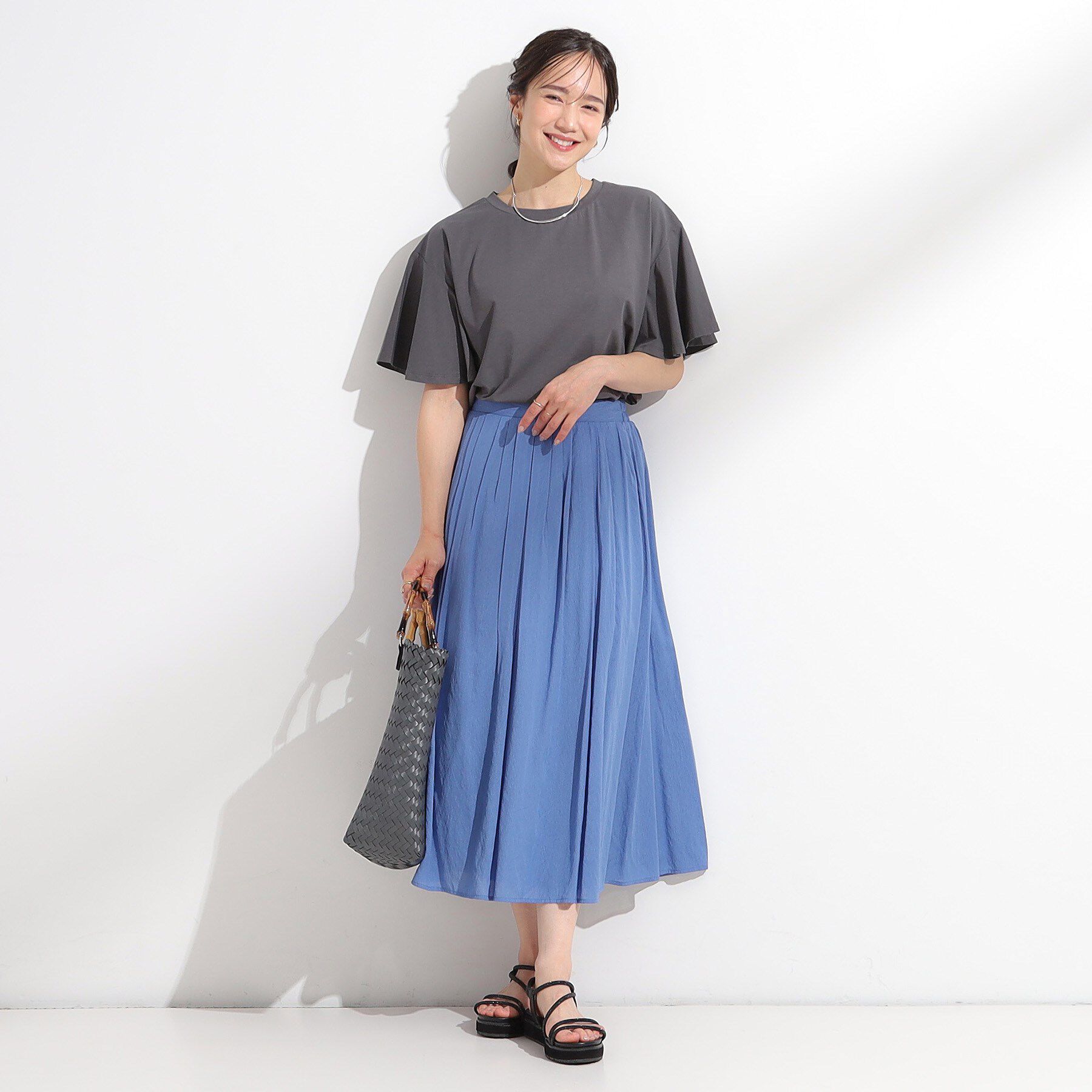 SHOO･LA･RUE「【S-LL/ひんやり/二の腕カバー】華やかさをプラスする お袖フリルTシャツ」|Tシャツ・カットソー|