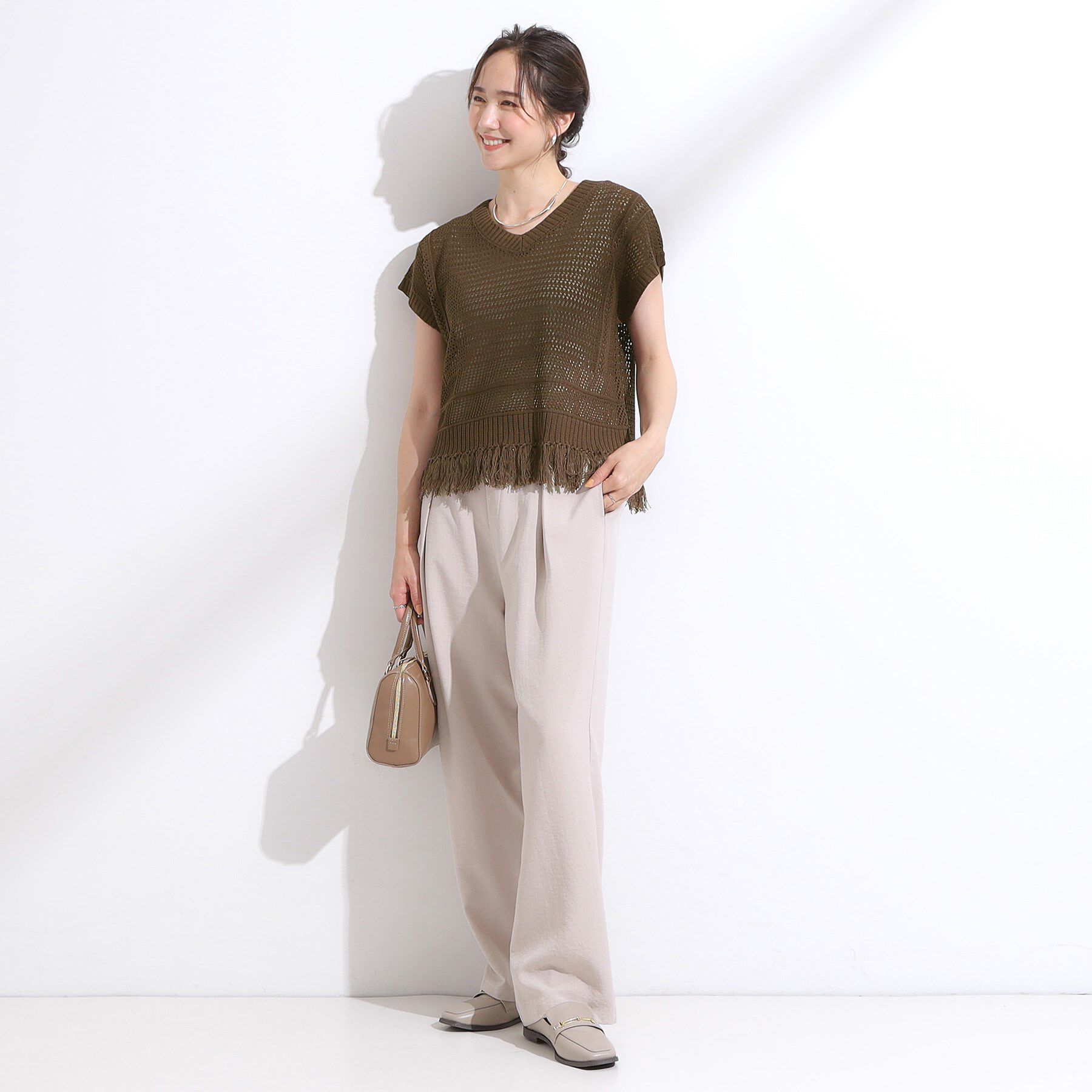 SHOO･LA･RUE「【S-LL】裾フリンジマクラメVネックニット」|ニット・セーター|