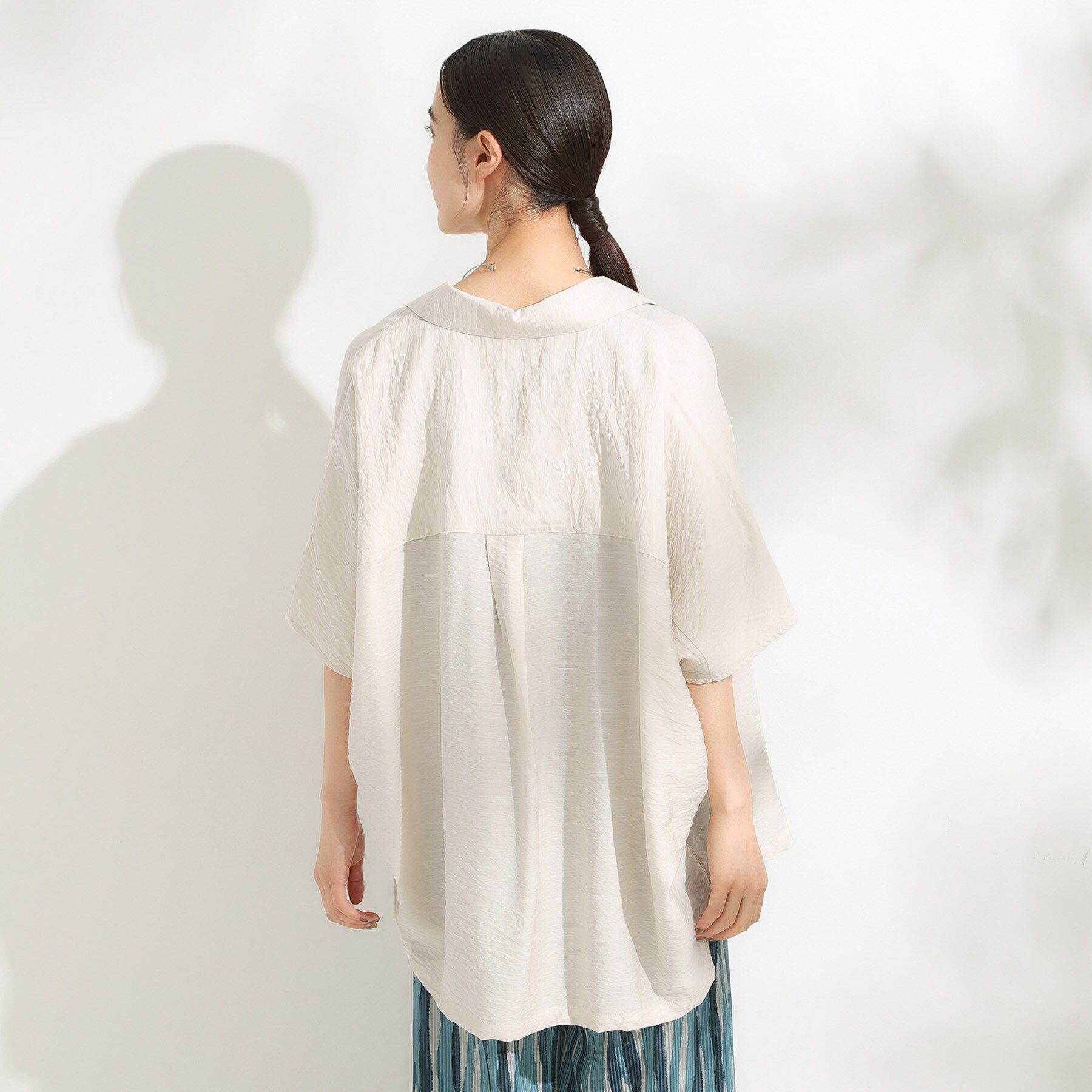 SHOO･LA･RUE「【洗える/S-LL/5分袖】1枚でも羽織としても。さらさらドレープシャツ」|シャツ・ブラウス|