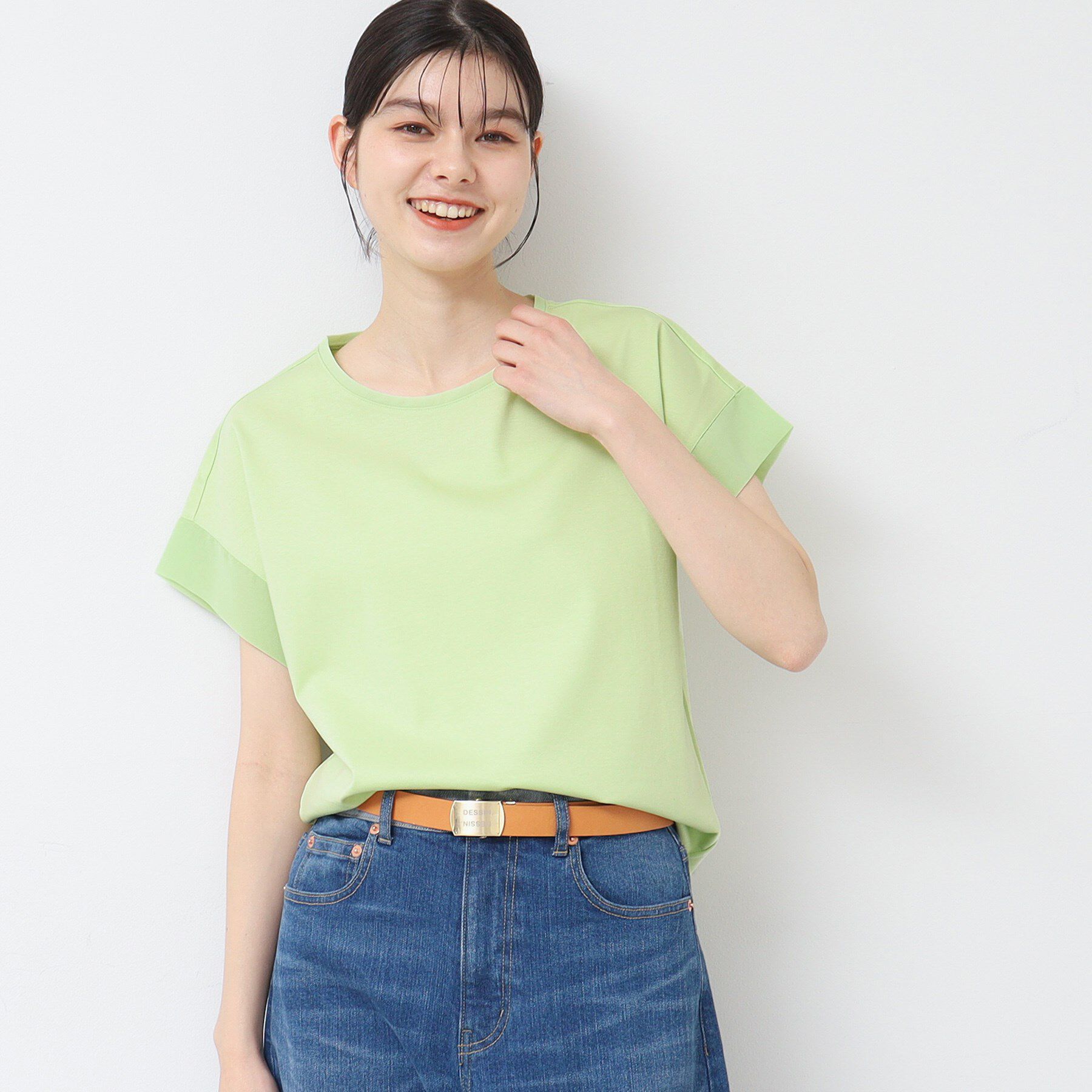 Dessin「【シリーズ累計8万枚！選べる5サイズ/6色展開/洗える】美光沢カットソー【オンにもオフにもちょうどい」|Tシャツ・カットソー|