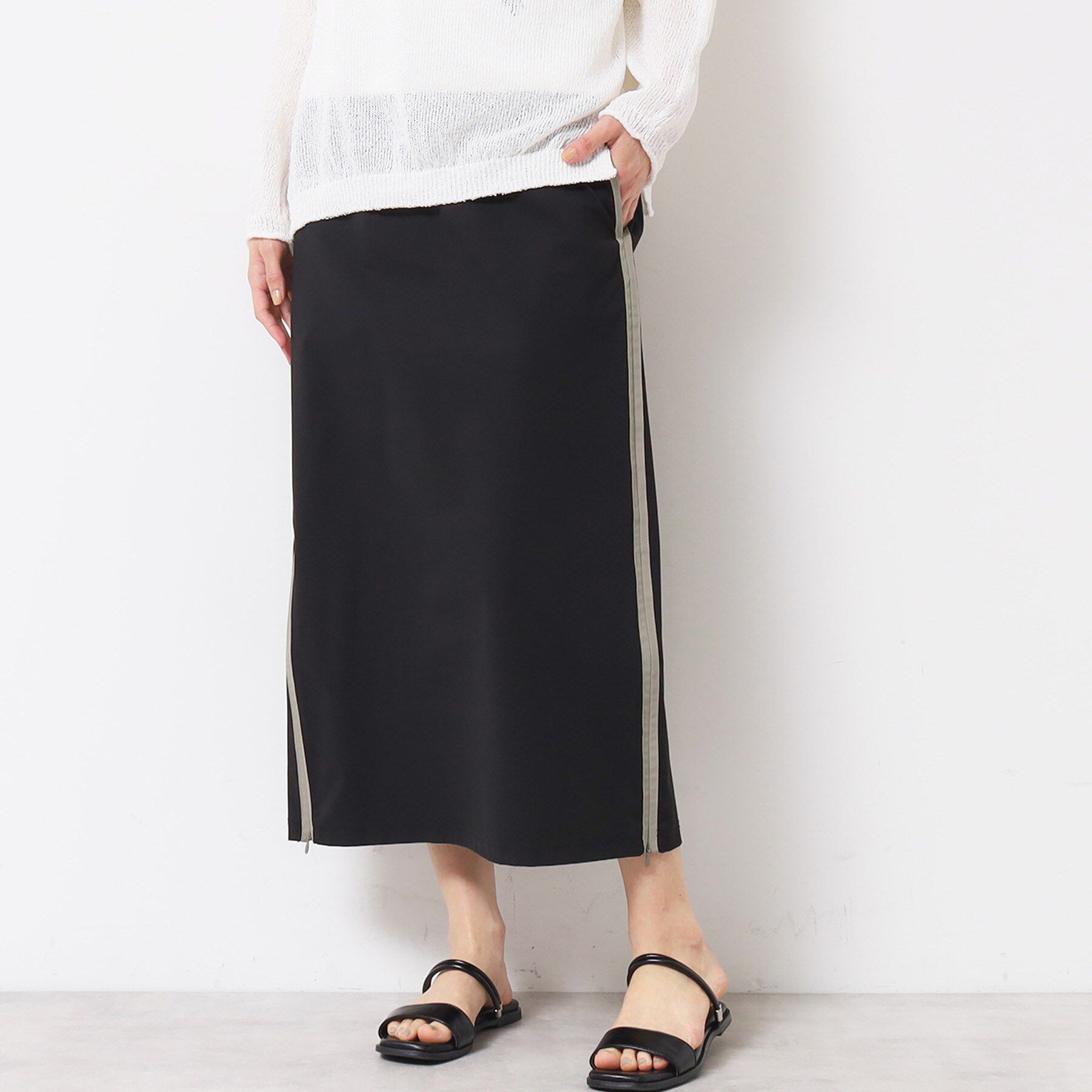 Dessin「【撥水・洗える】サイドジップ付きIラインスカート」|スカート|