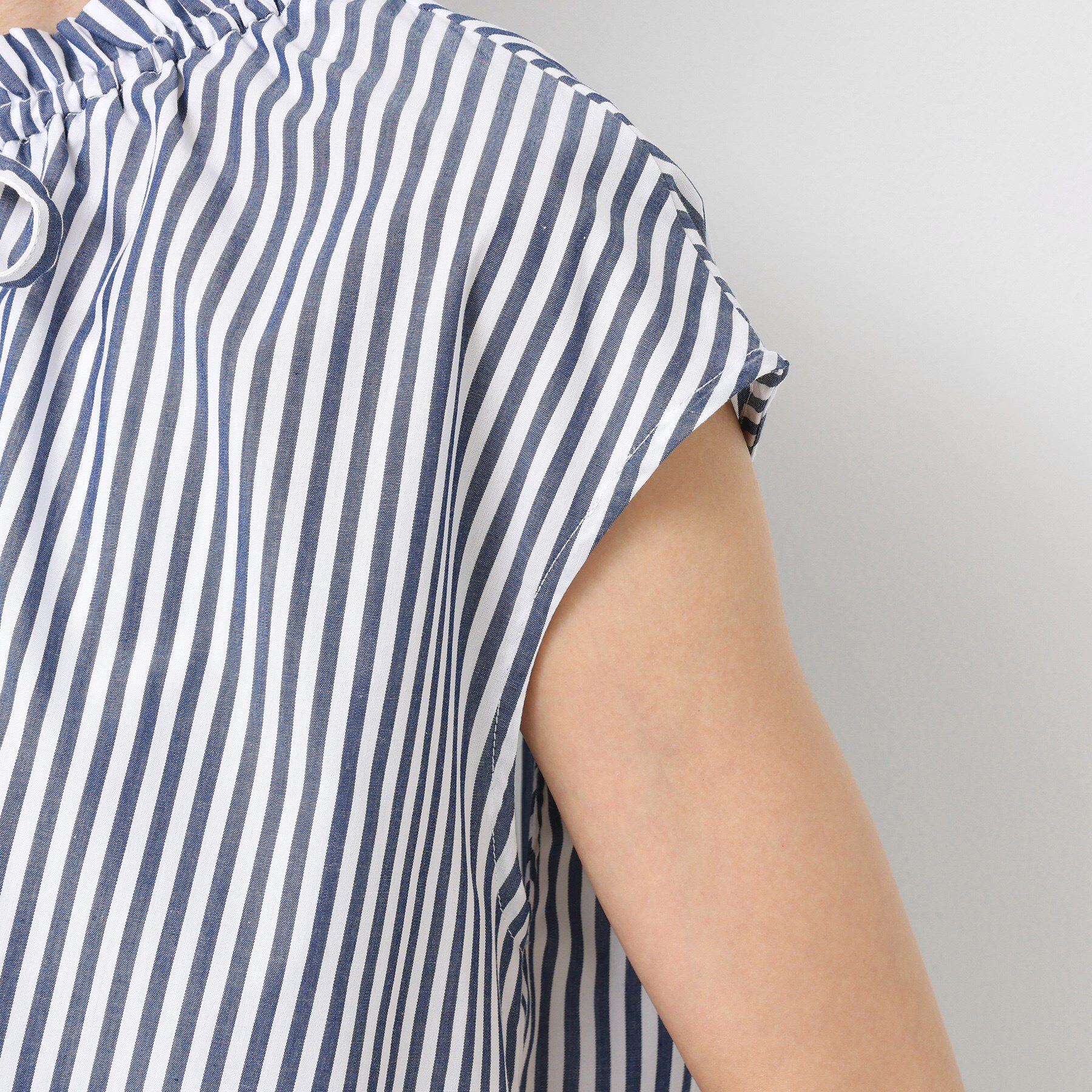 Dessin「【洗える】ストライプ柄フレンチスリーブスキッパ―ブラウス」|シャツ・ブラウス|