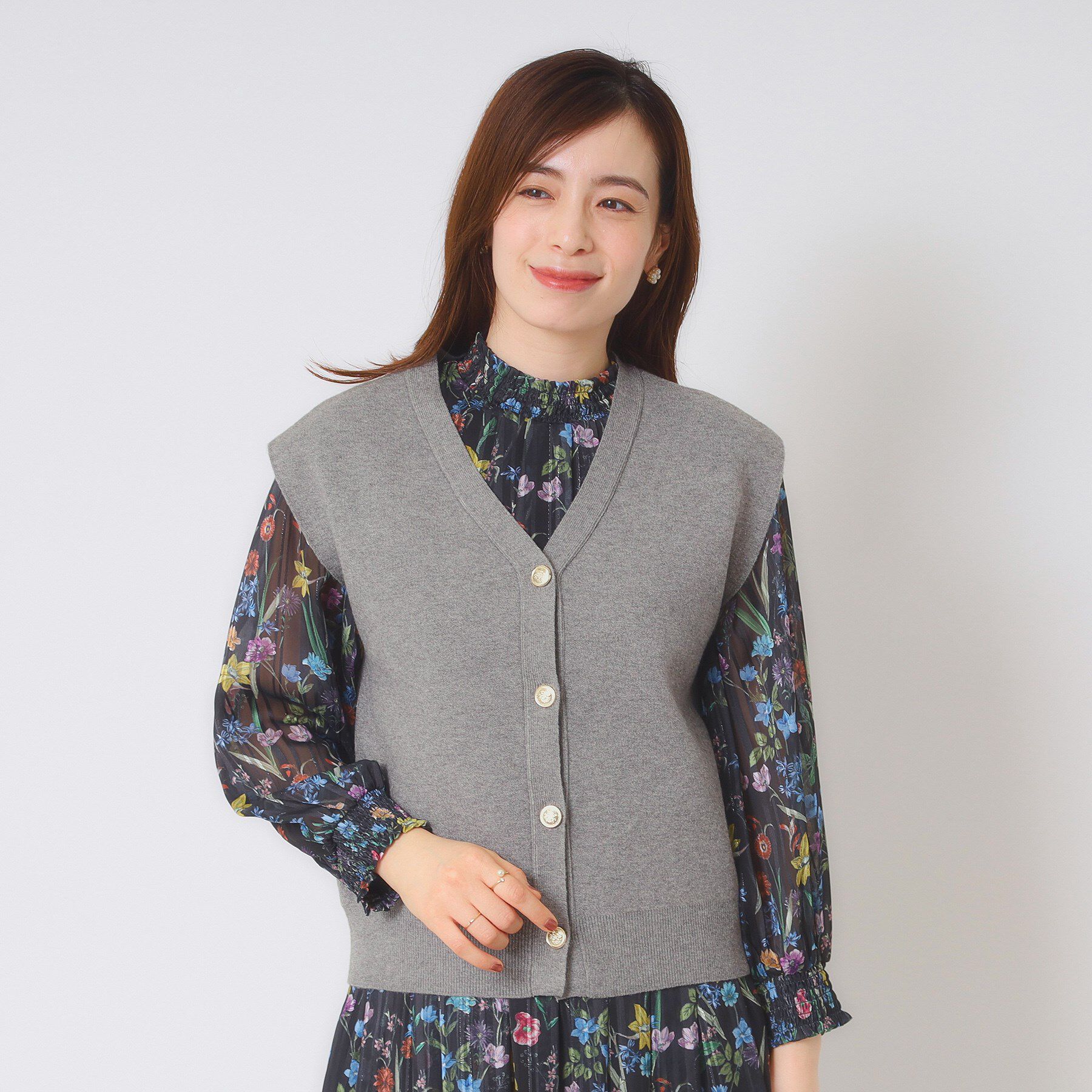 ITS&rsquo;DEMO「【手洗い可】Vネックニットジレ」|ニット・セーター|