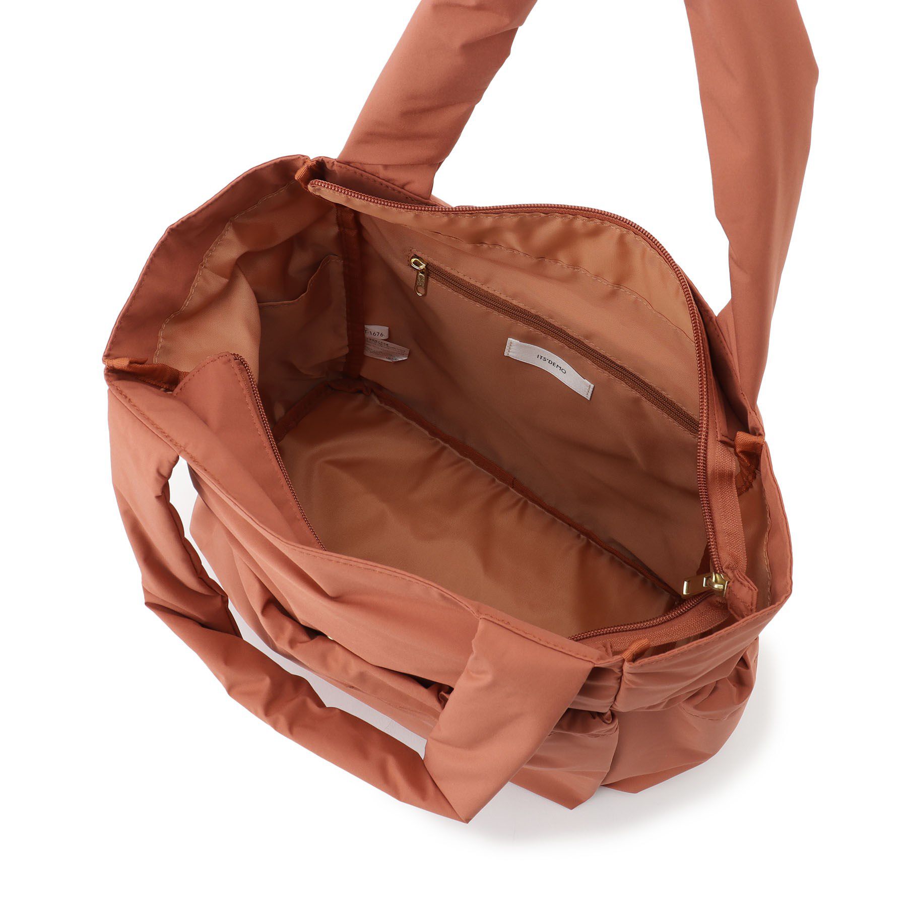 ITS&rsquo;DEMO「【A4／9ポケット】ふんわり軽量撥水トート」|トートバッグ|