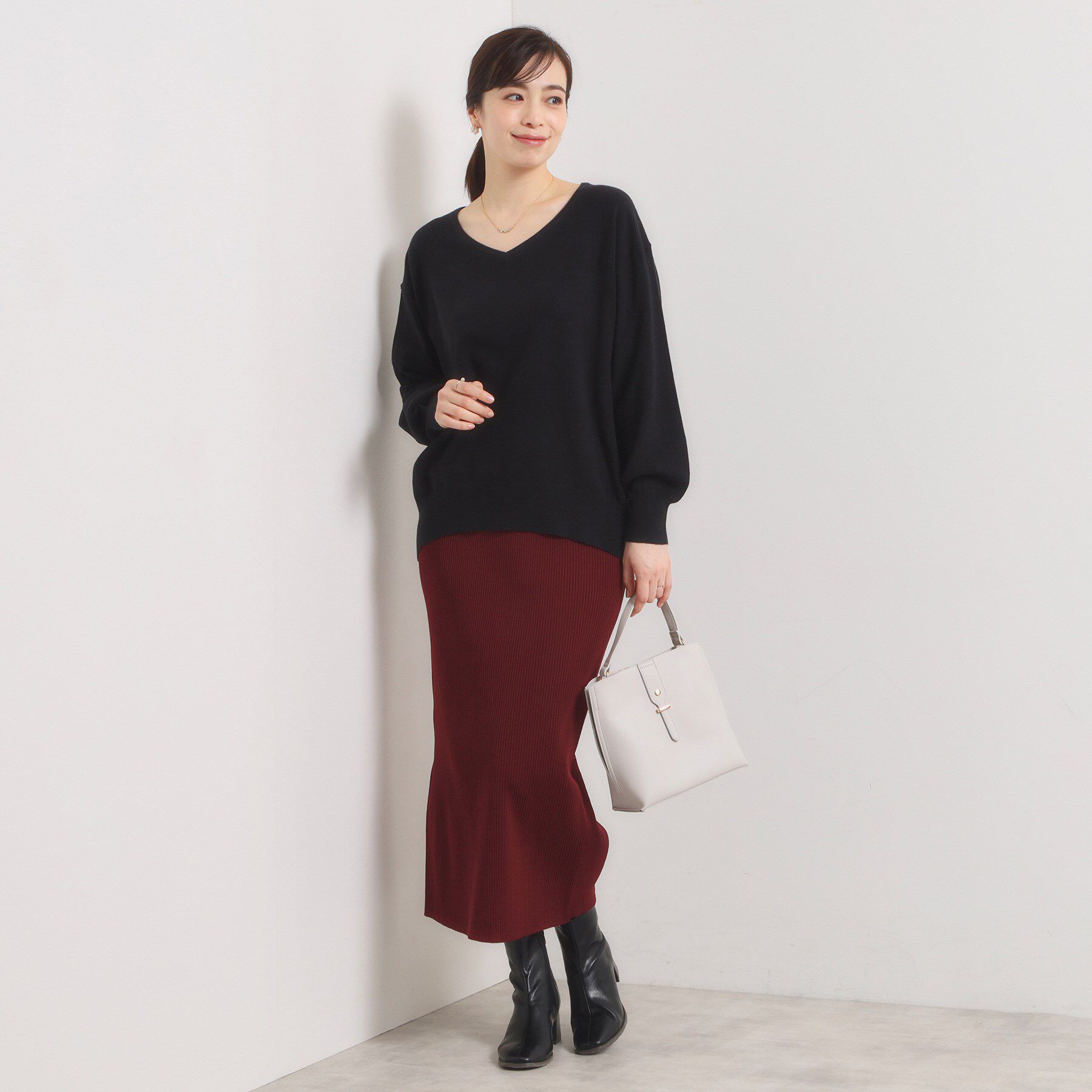 ITS&rsquo;DEMO「【静電気防止／手洗い可】クリーミータッチVネックニット」|ニット・セーター|