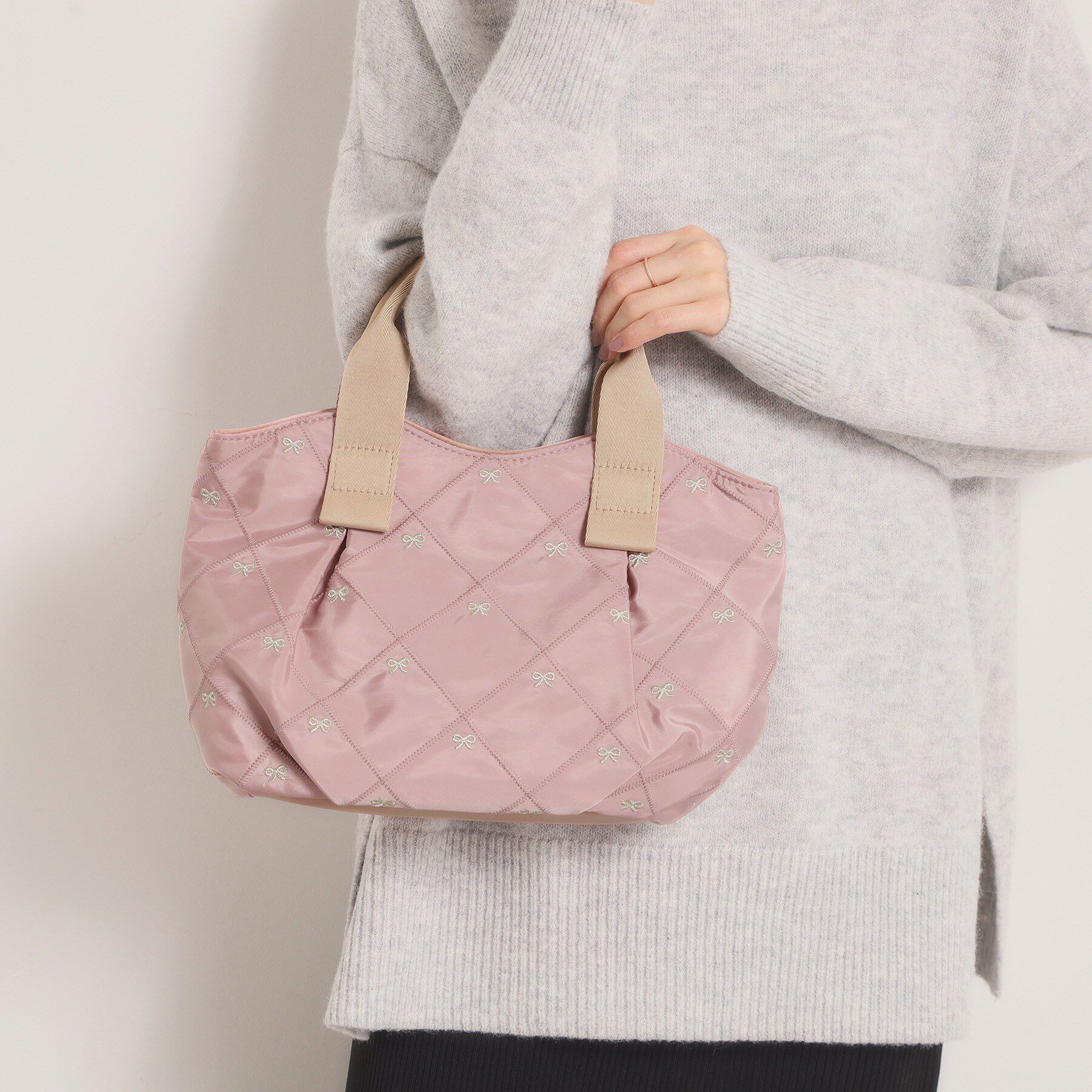 ITS&rsquo;DEMO「リボン刺繍ミニトート」|ハンドバッグ|ピンク(072)