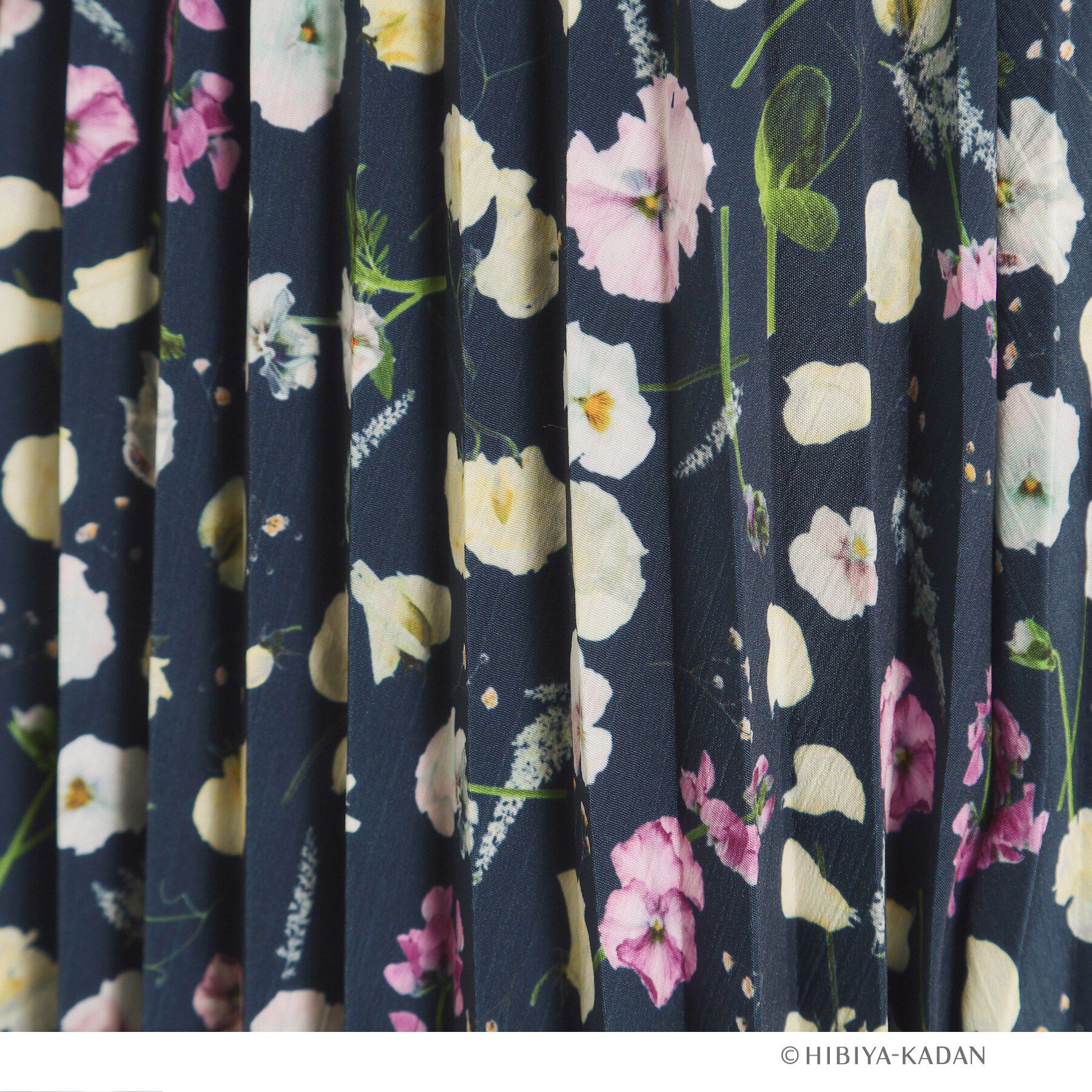 ITS&rsquo;DEMO「【ITS&rsquo;DEMO &times; HIBIYA－KADAN】楊柳プリーツスカート」|スカート|