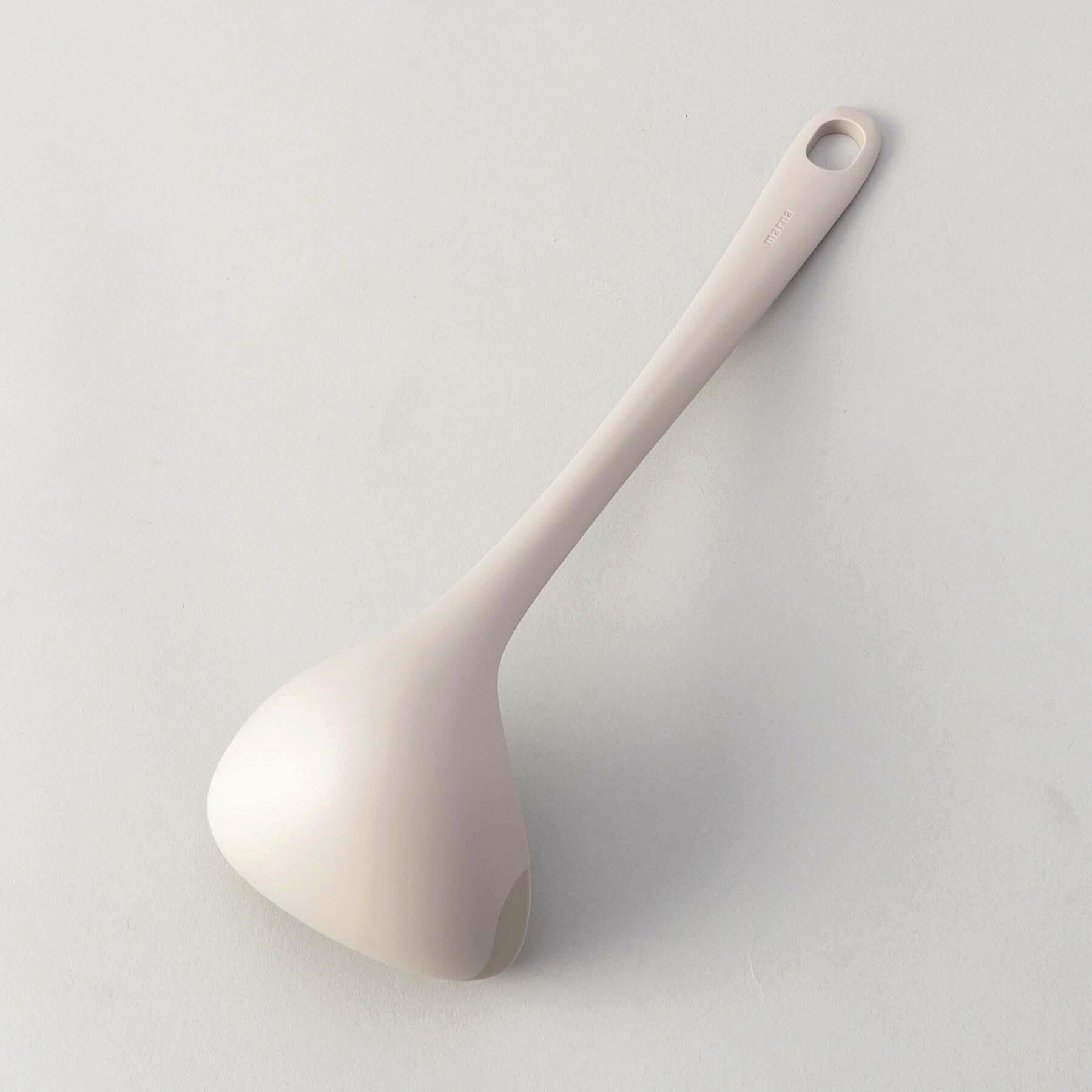 212 KITCHEN STORE「きほんの道具 お玉M GY ＜marna マーナ＞」|食器・キッチングッズ|