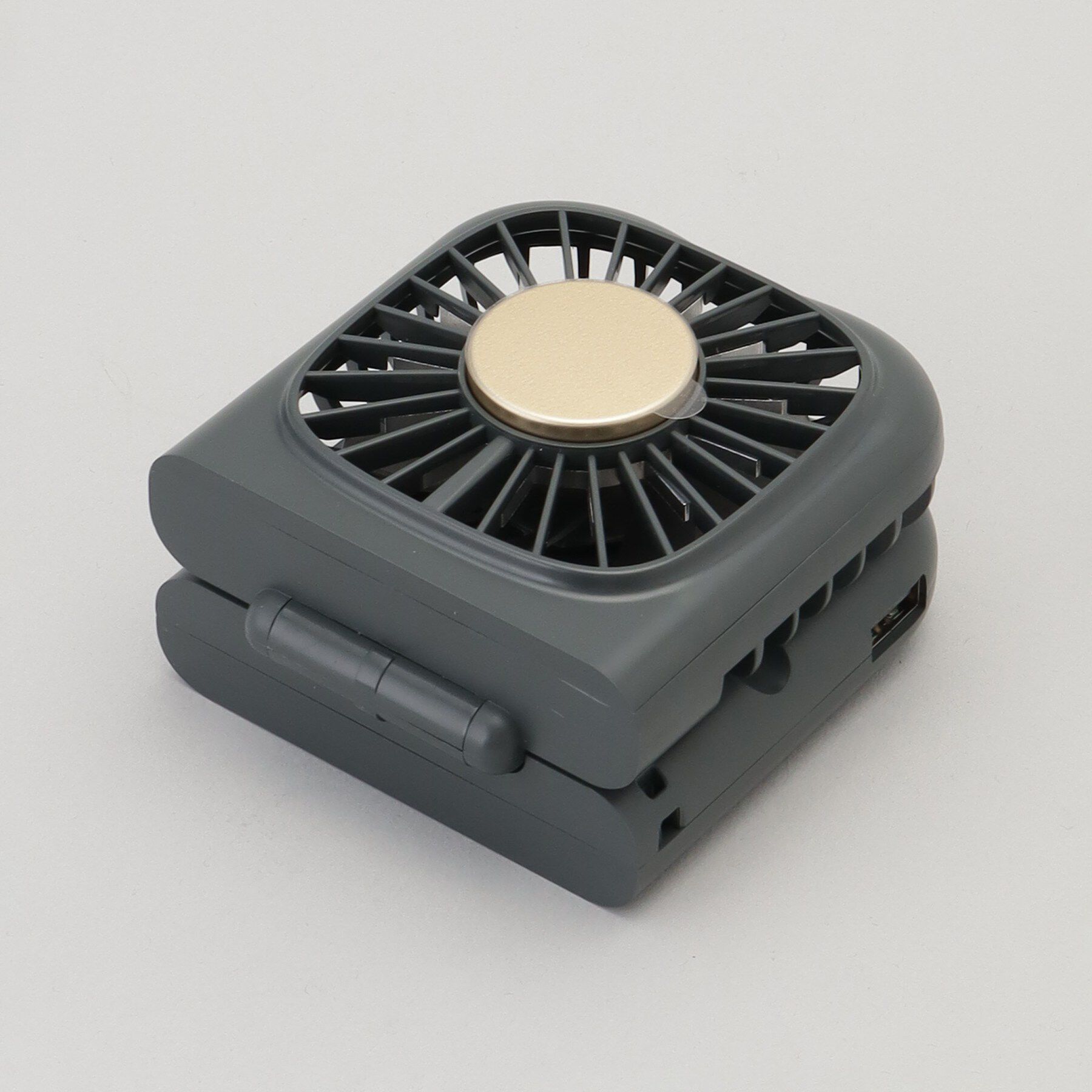 212 KITCHEN STORE「6WAY冷却フォールディングファン CH ＜BRUNO ブルーノ＞」|その他|