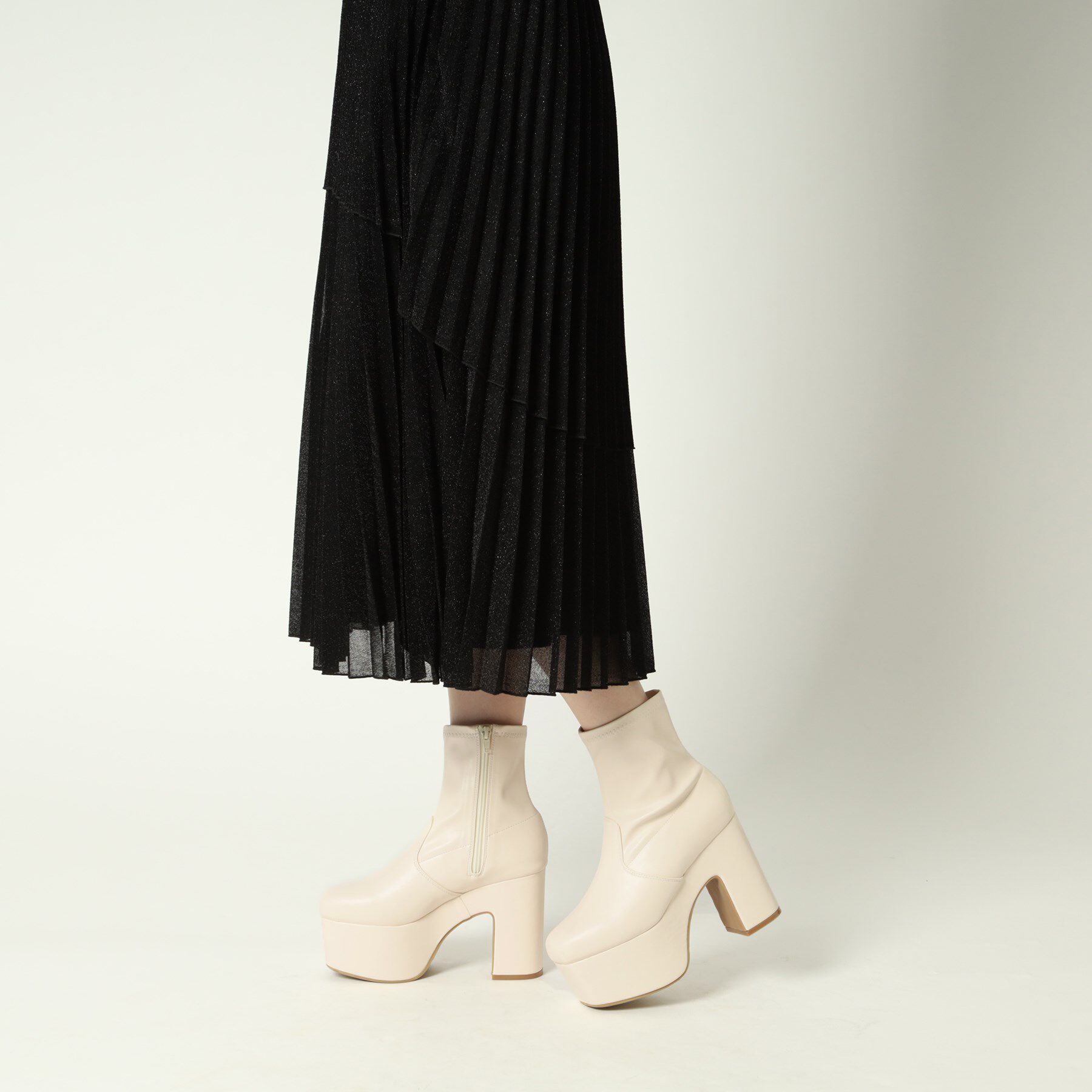 csT&P「スクウェアヒールストレッチブーツ」|ショートブーツ|