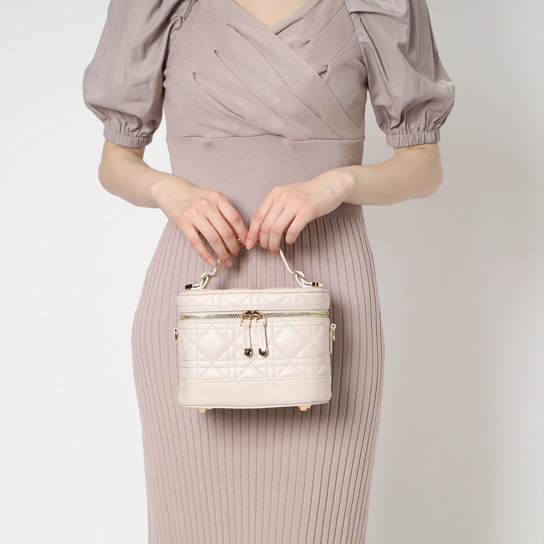 Ober Tashe「キルティングバニティ3WAYショルダー」|ショルダー・メッセンジャー|