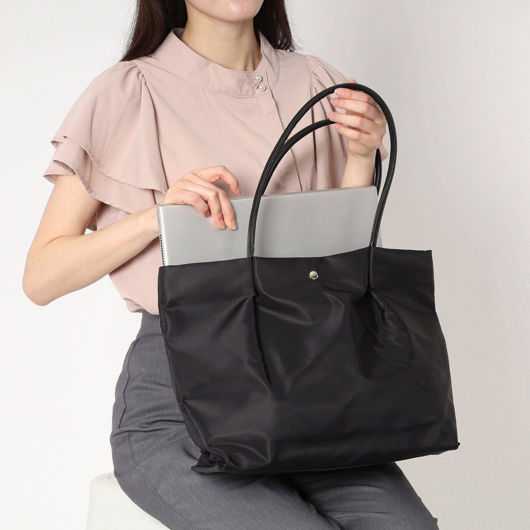 Ober Tashe「肩楽撥水ナイロン PC収納トート」|トートバッグ|