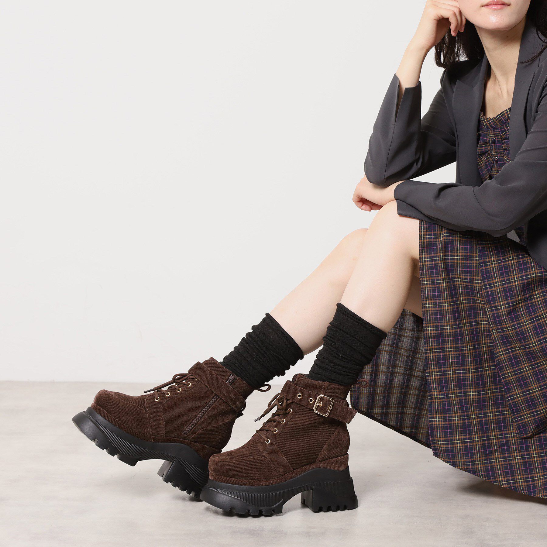 ESPERANZA「レースアップバックル厚底ブーツ」|ショートブーツ|