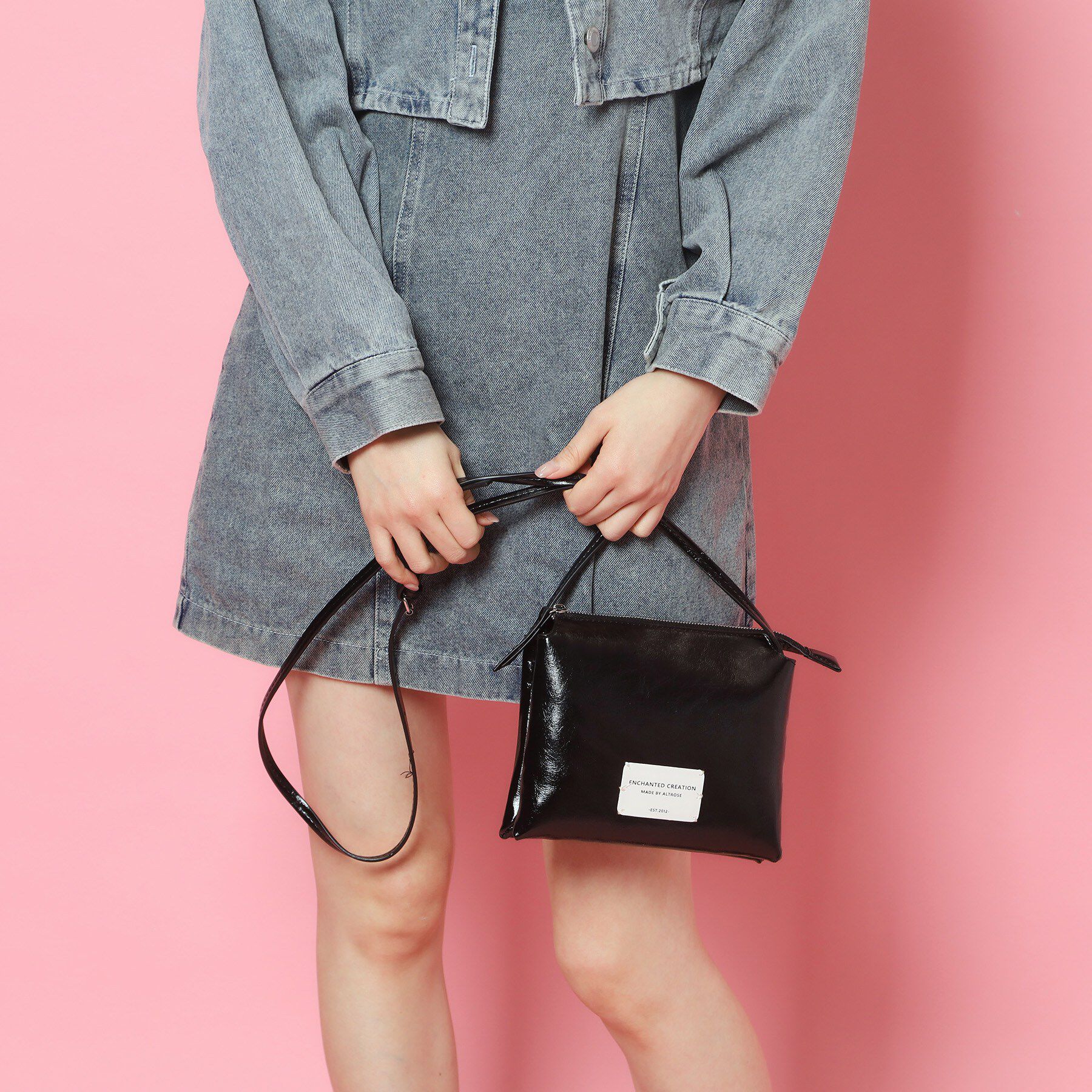 Ober Tashe「コンパクトショルダーバッグ」|ショルダー・メッセンジャー|ブラック(019)