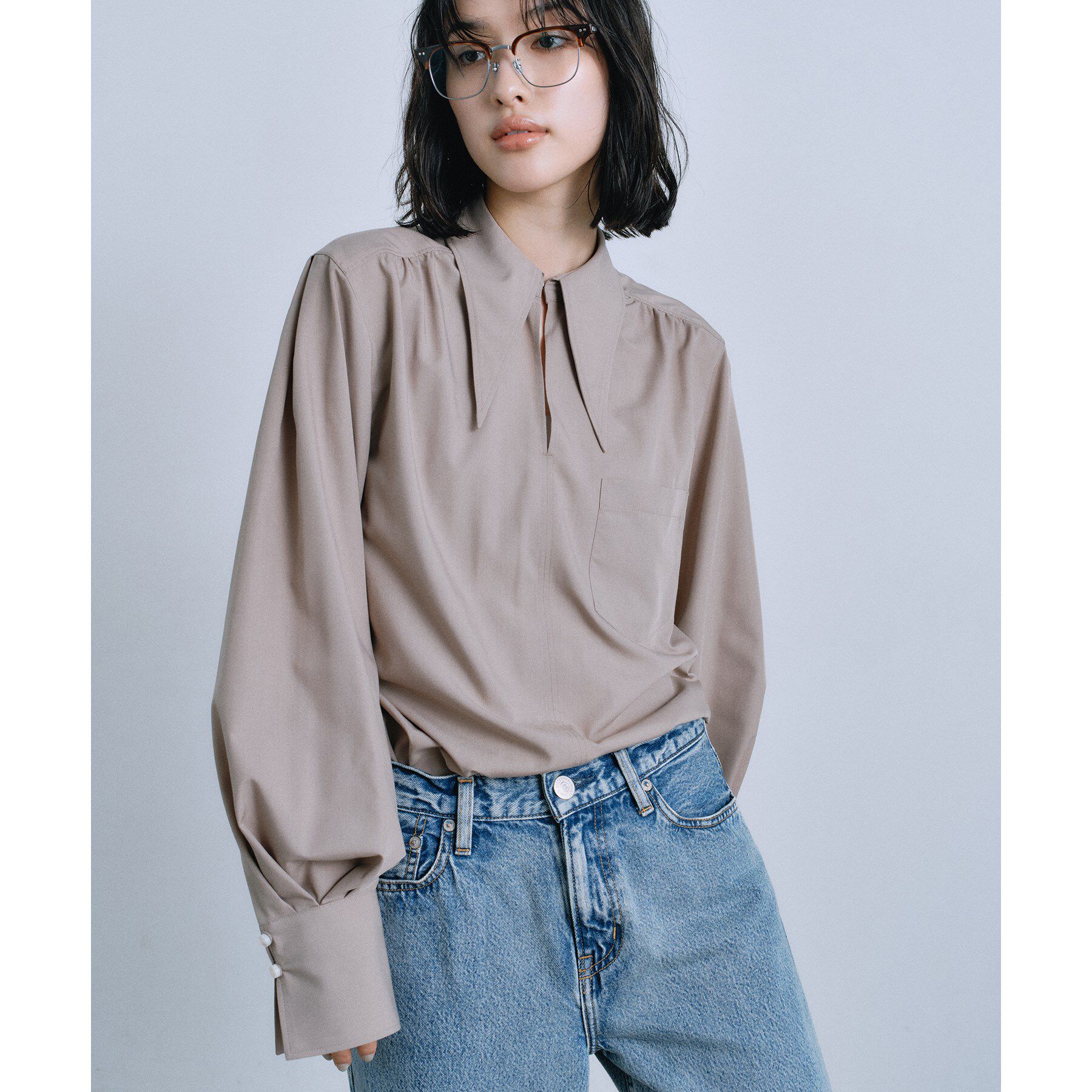 CODE A「point neck shirt」|シャツ・ブラウス|ベージュ(052)