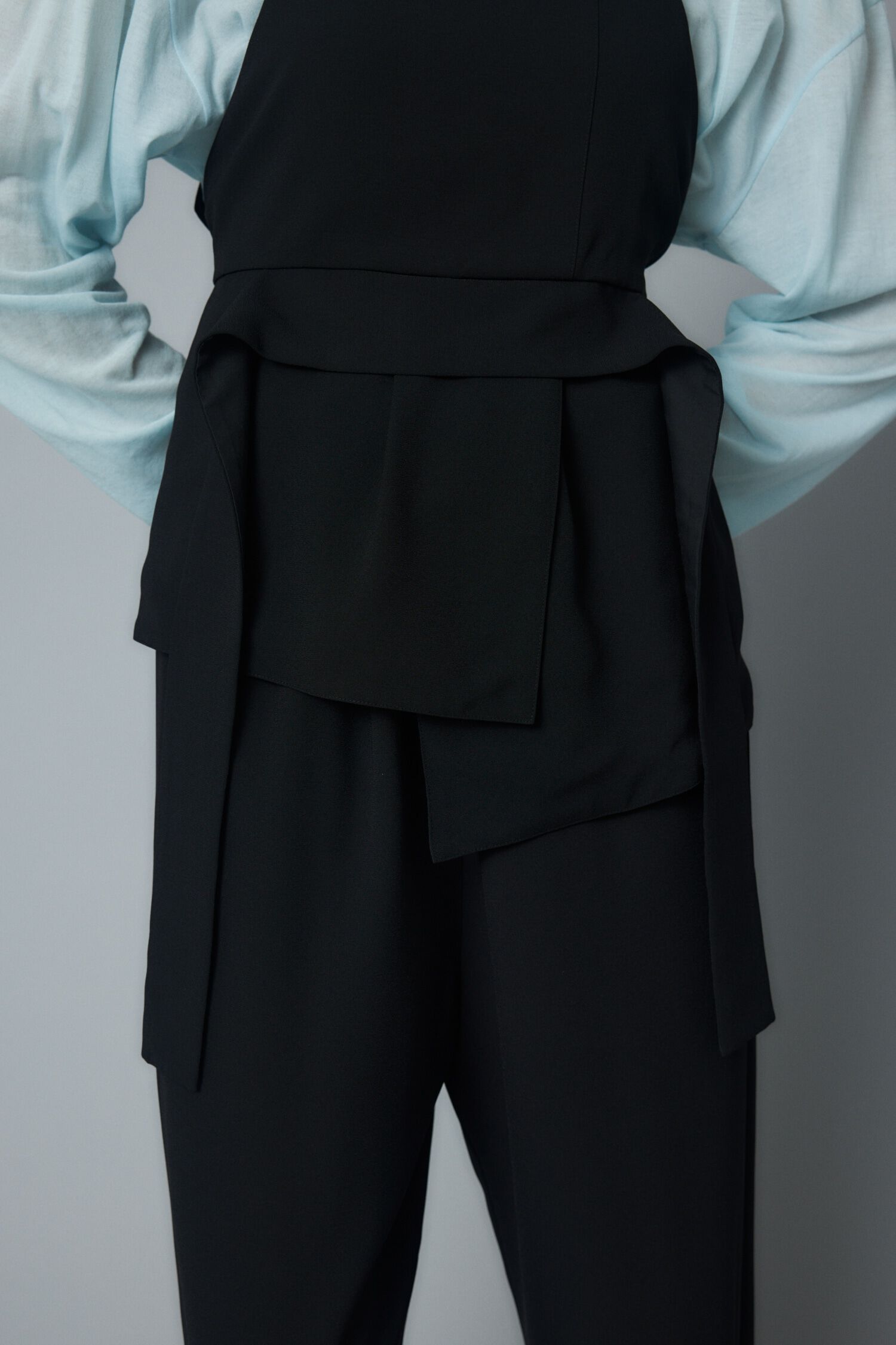 HeRIN.CYE「Back open camisole」|キャミソール|