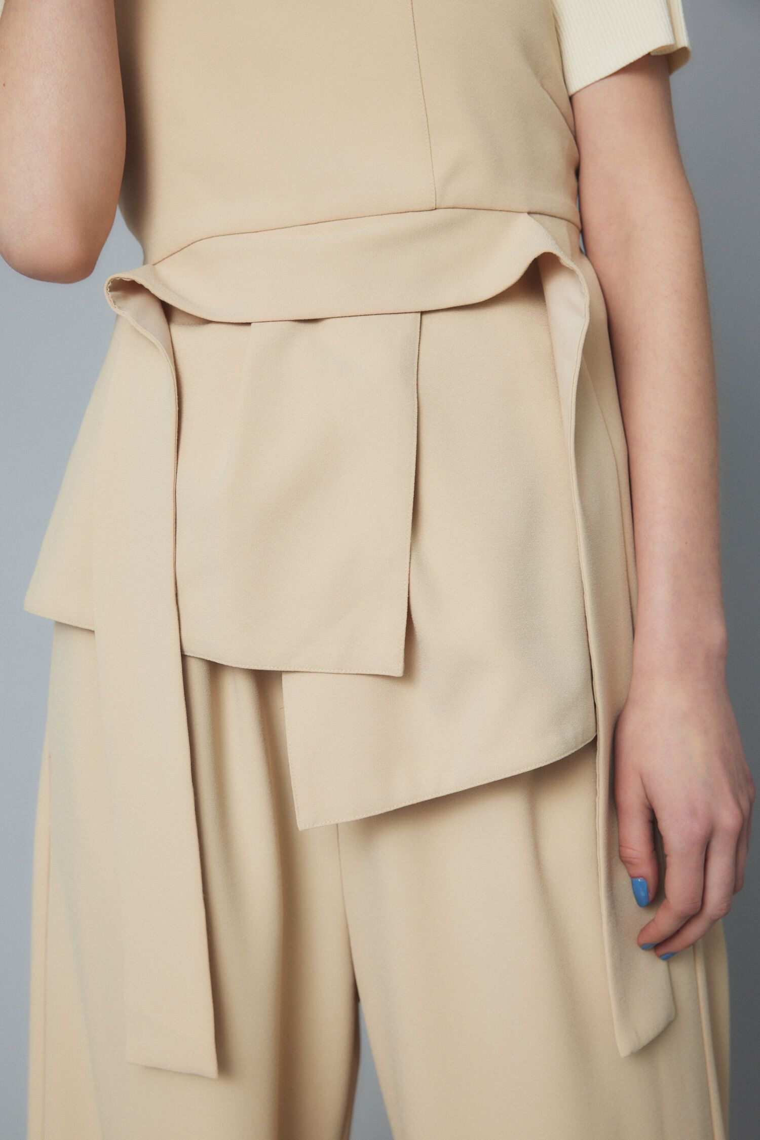 HeRIN.CYE「Back open camisole」|キャミソール|