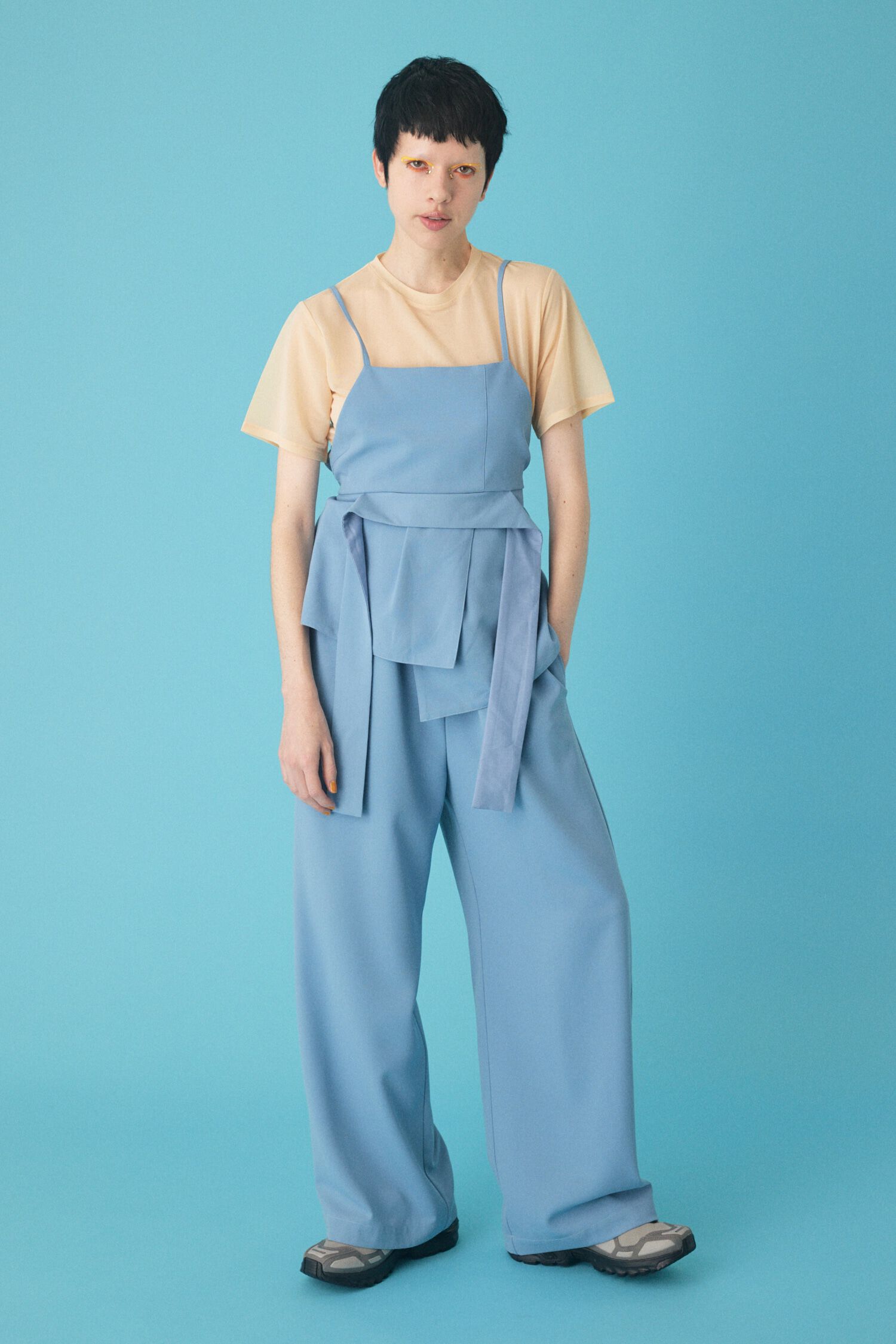 HeRIN.CYE「Back open camisole」|キャミソール|BLU